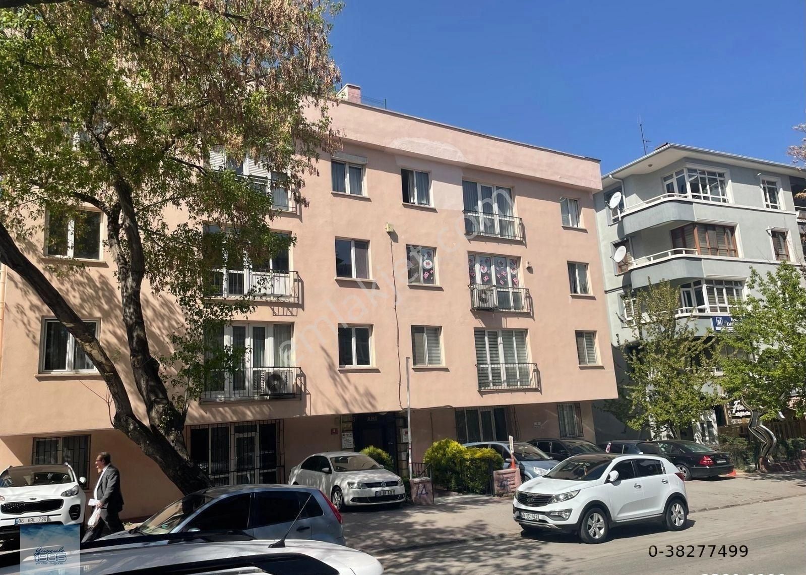 Büklüm Sokak 3+1 Geniş 2. Kat Arka Lokman Hekime Yakın Merkezi Isınma Boş Daire