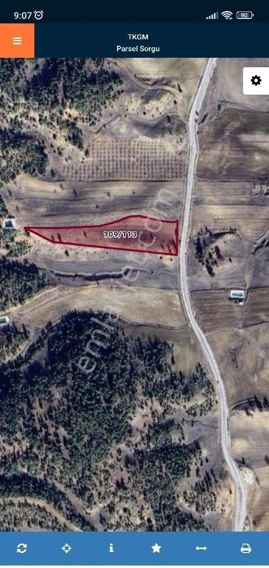 Mut Dağpazarı 6.589 M2 Yolu Suyu Var