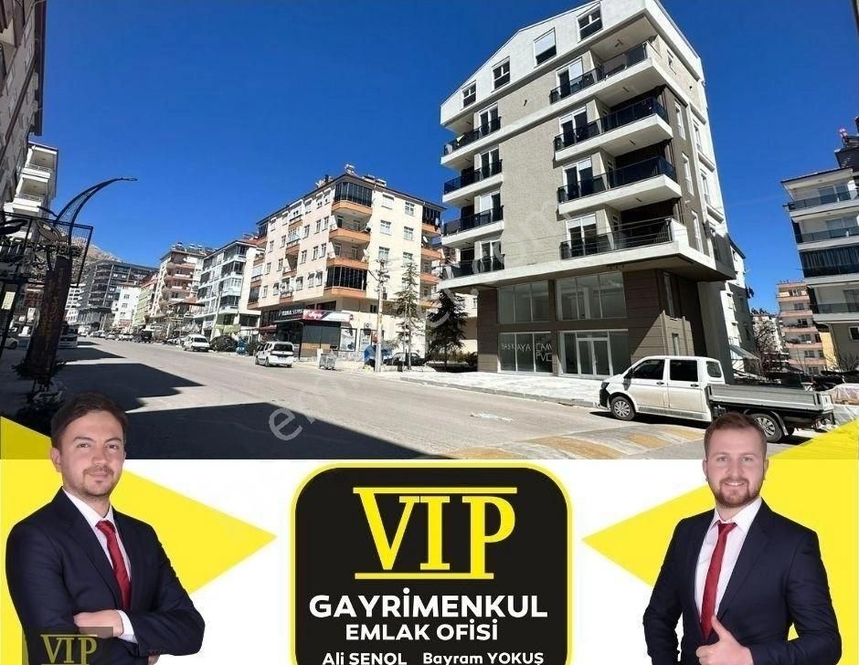 Vıp Gayrimenkul 'den Çarşı Merkezde Sıfır Dublex Ultra Lüx Daire