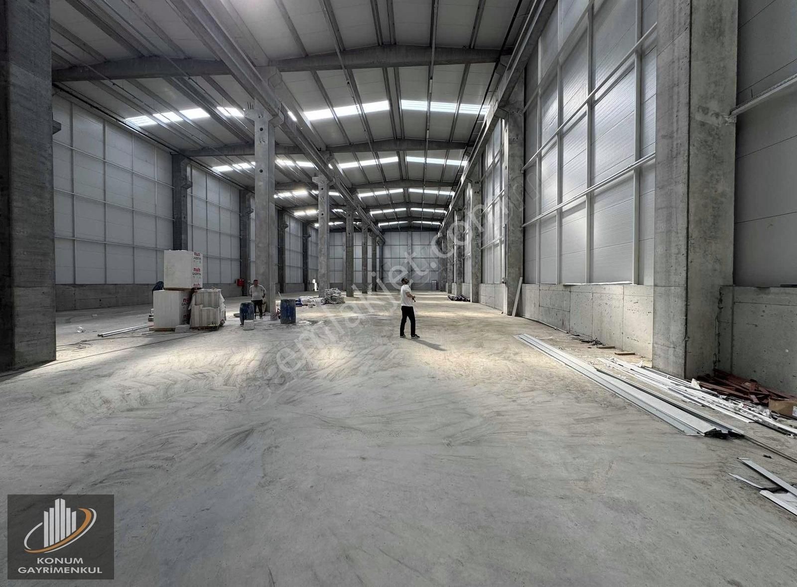 Gebze Muallim De Tek Kat 4.0000 M2 Kiralık Depo Ve İmalathane