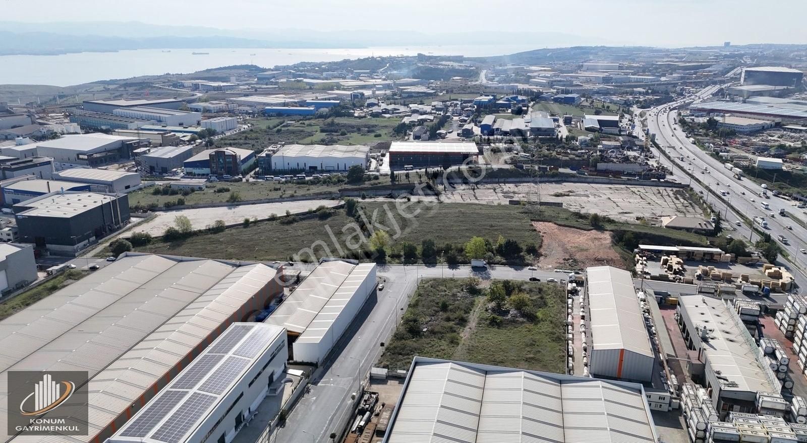 Pelitlide Satılık 11.500 M2 0,80 Emsal 1. Sınıf Sanayi Arsası