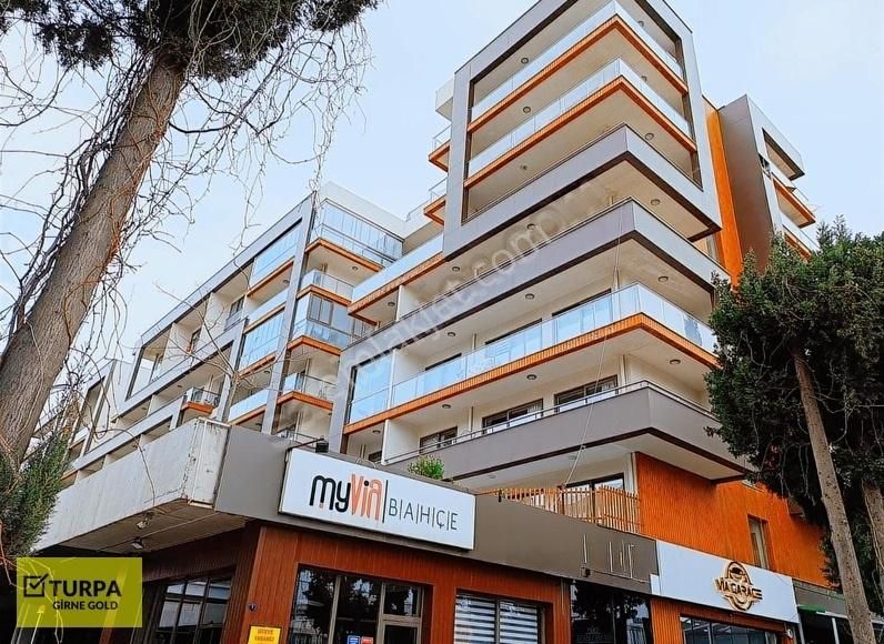 Myvia Bahçe Sitesi Eşyalı Satılık Yeni Kiracılı 1+0 Daire