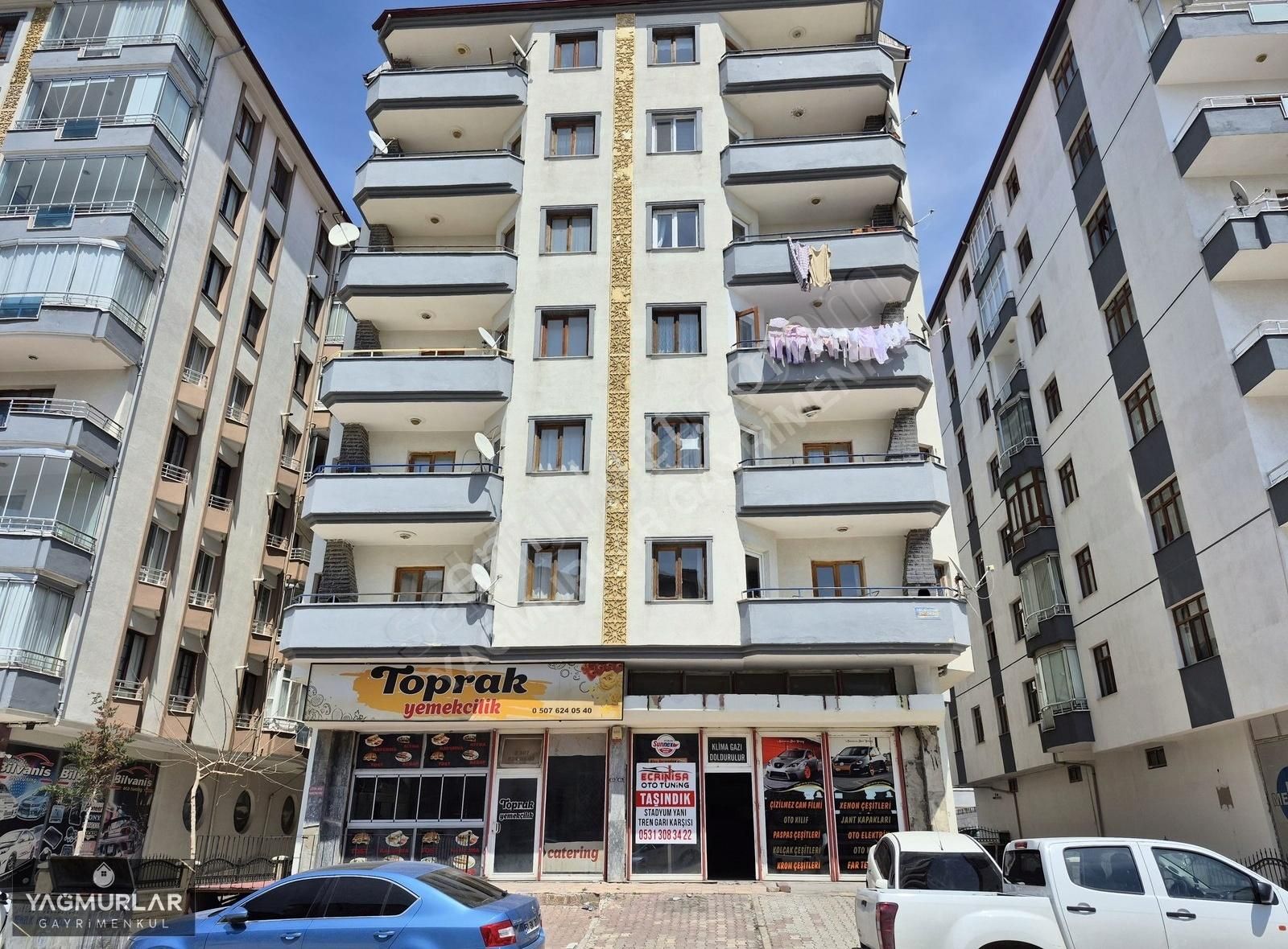 Yağmurlar Gayr. Selçuk Mah Mezba Cad Kiralık 300m² Dükkan