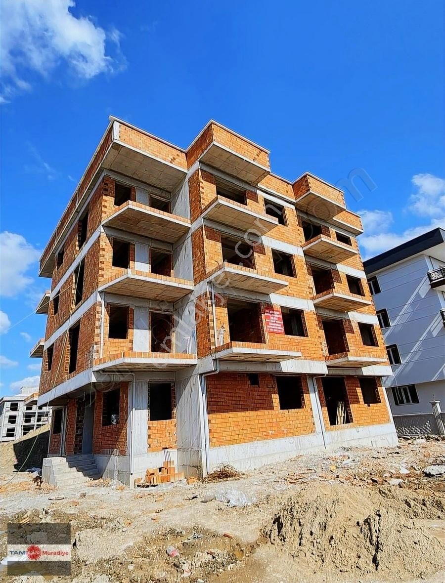 Muradiye Tarla Sokakta Sıfır, Köşe Konumda 1+1 Daire!