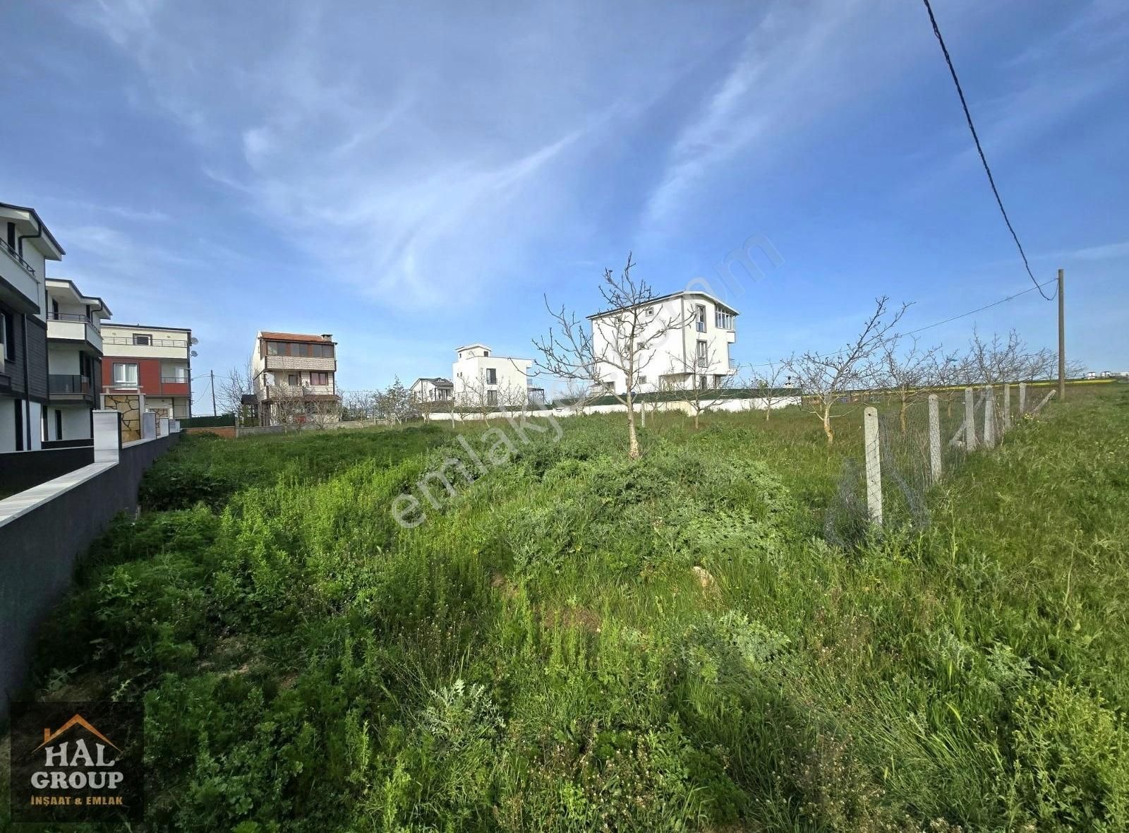 600 M2 Müstakil Arsa