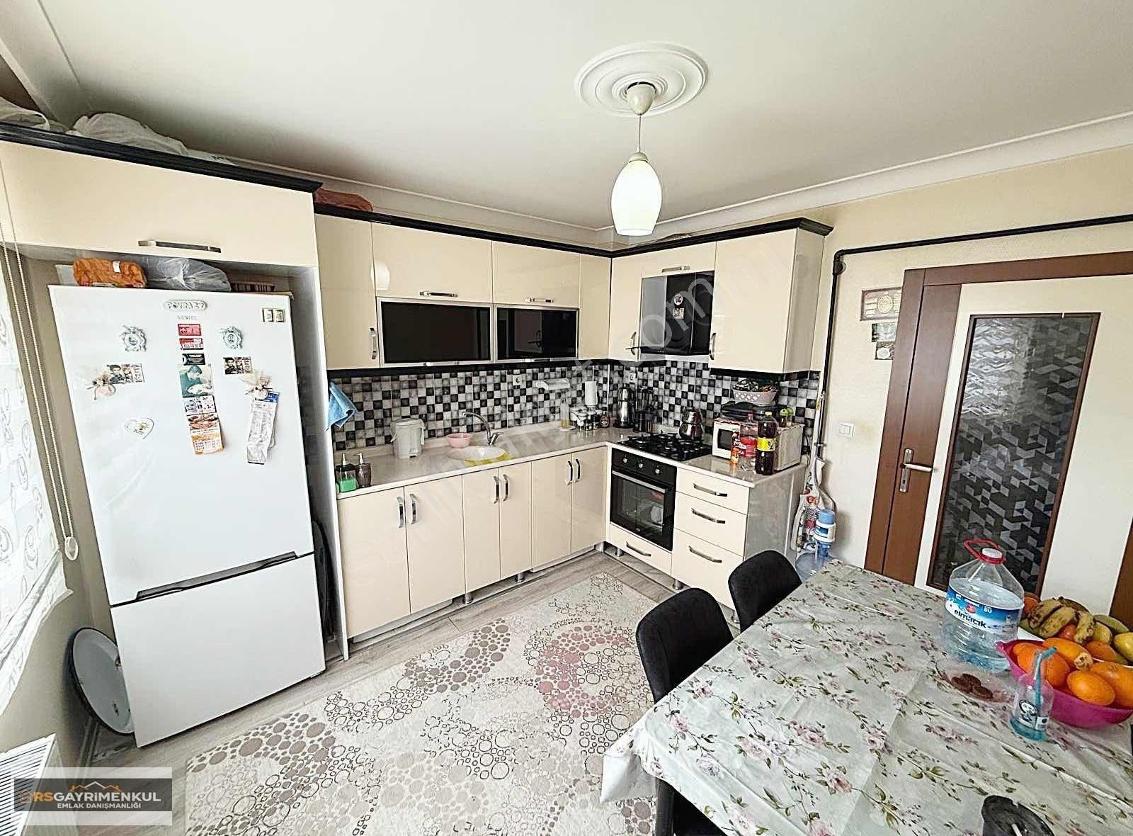 **rs Den İskanlı Mendereste Masrafsız 3+1 Asansörlü 130 M2 Acil*