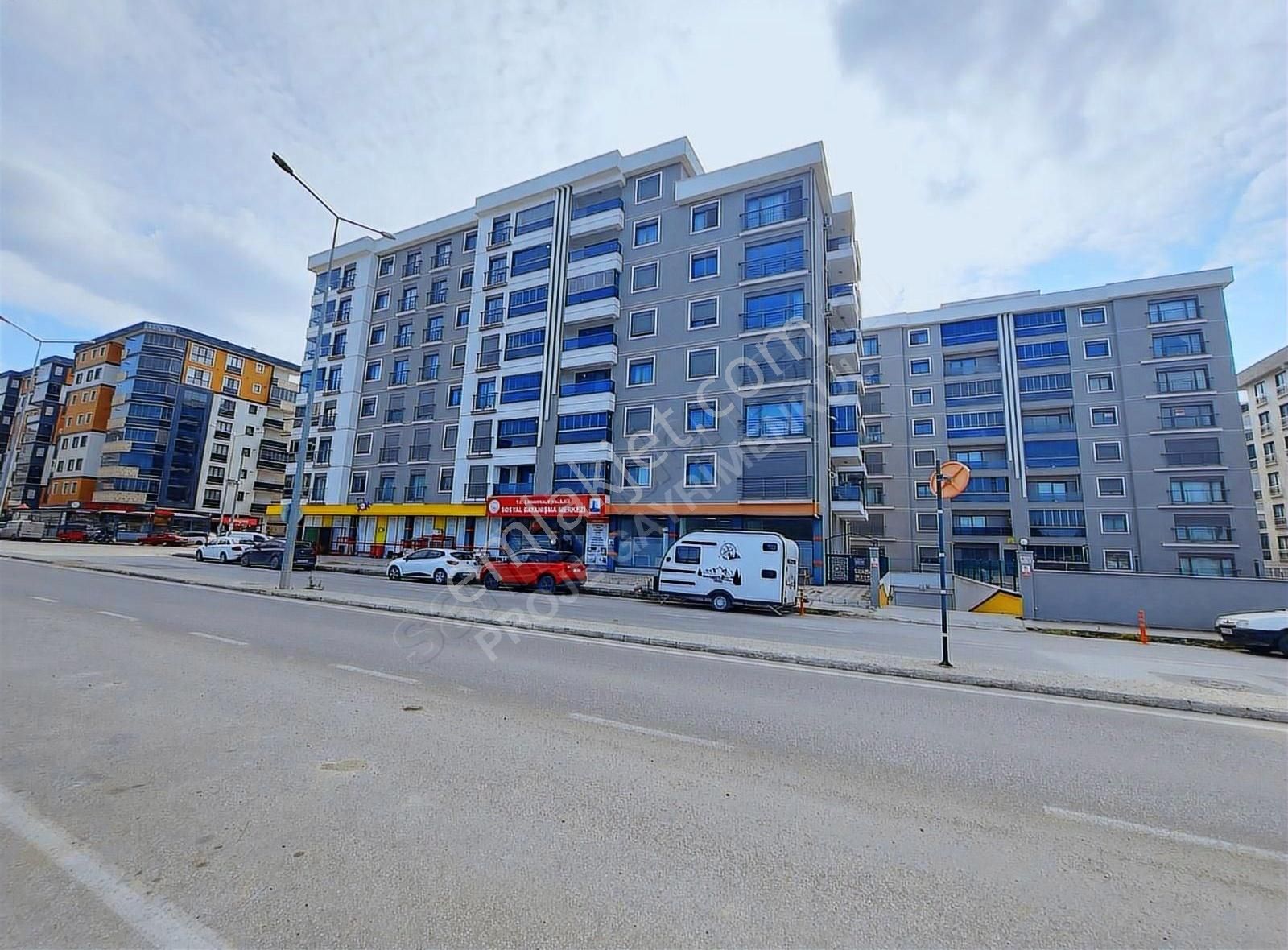Çanakkale İsmetpaşa Mah. Kiralık Eşyalı 1+1 Daire