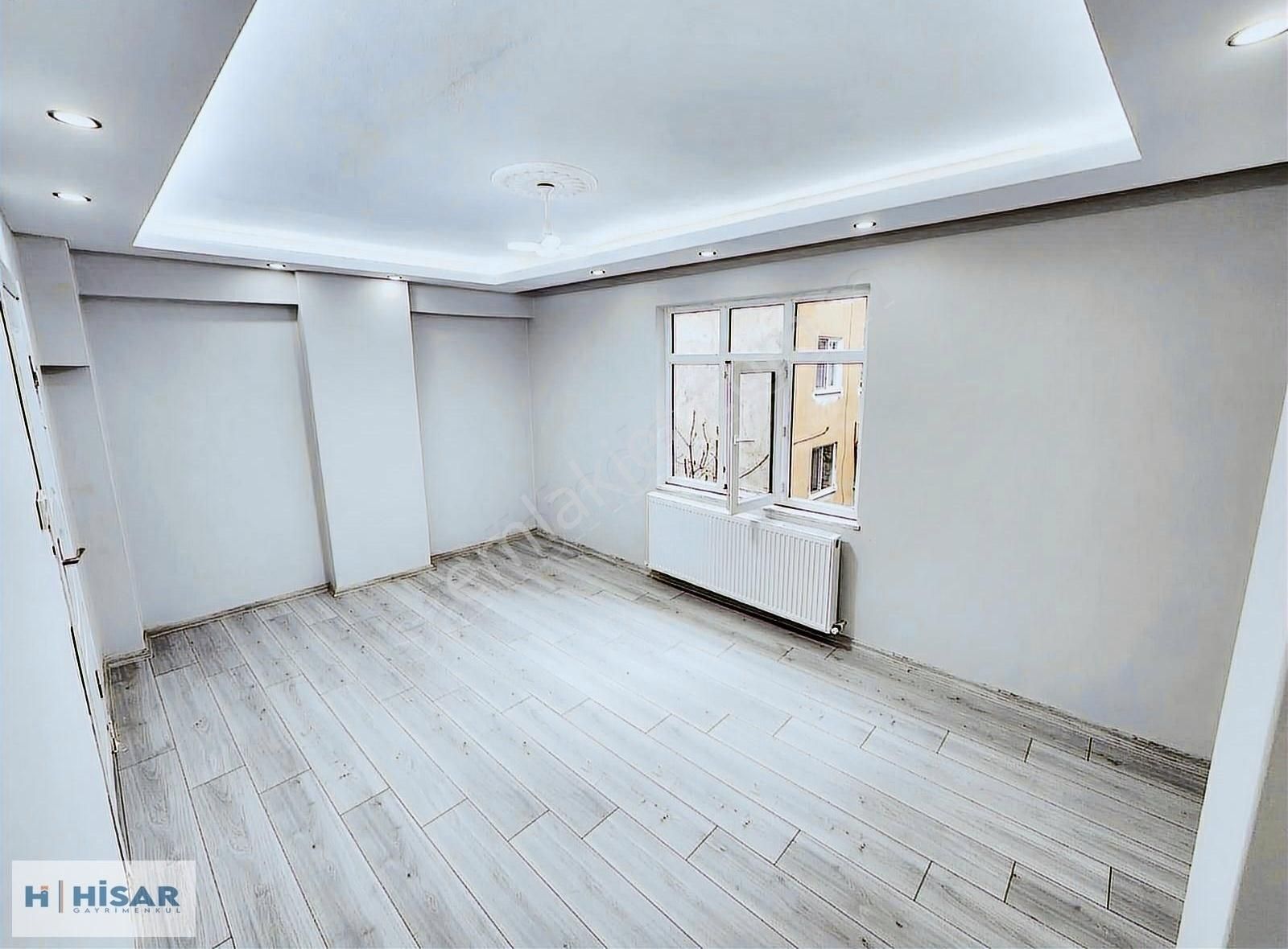 Unkapanında Bulvara Yakın, Sıfır Yapılı 3+1 Geniş Satılık Daire