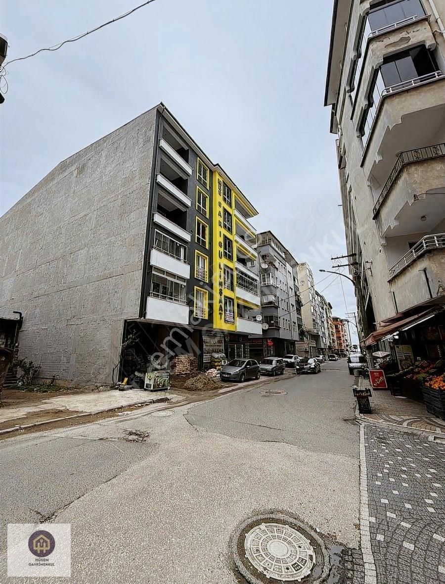 Krediye Uygun Sahile Yakın Geniş 2+1 Daire