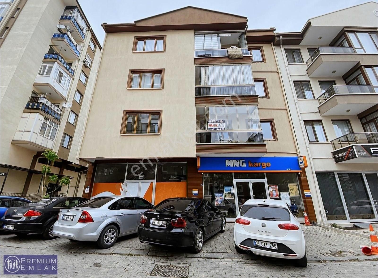 Premıum'dan Cumhuriyet Mah. Kiralık Geniş 2+1 Daire