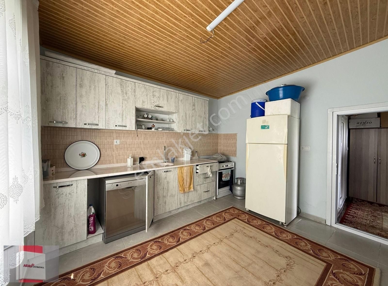 Bayat Mahallesinde Konya Manzaralı 1+1 Evi Elektrik Ve Suyu Olan - Görsel 19