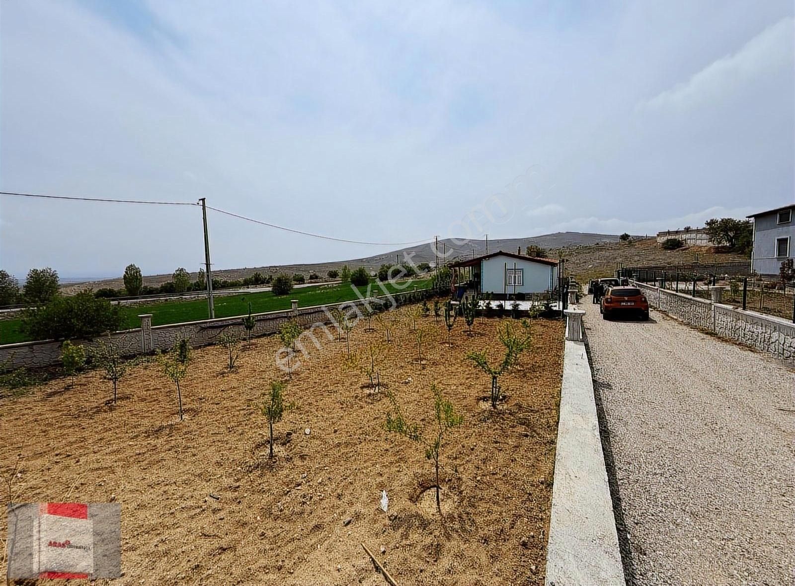 Bayat Mahallesinde Konya Manzaralı 1+1 Evi Elektrik Ve Suyu Olan - Görsel 21