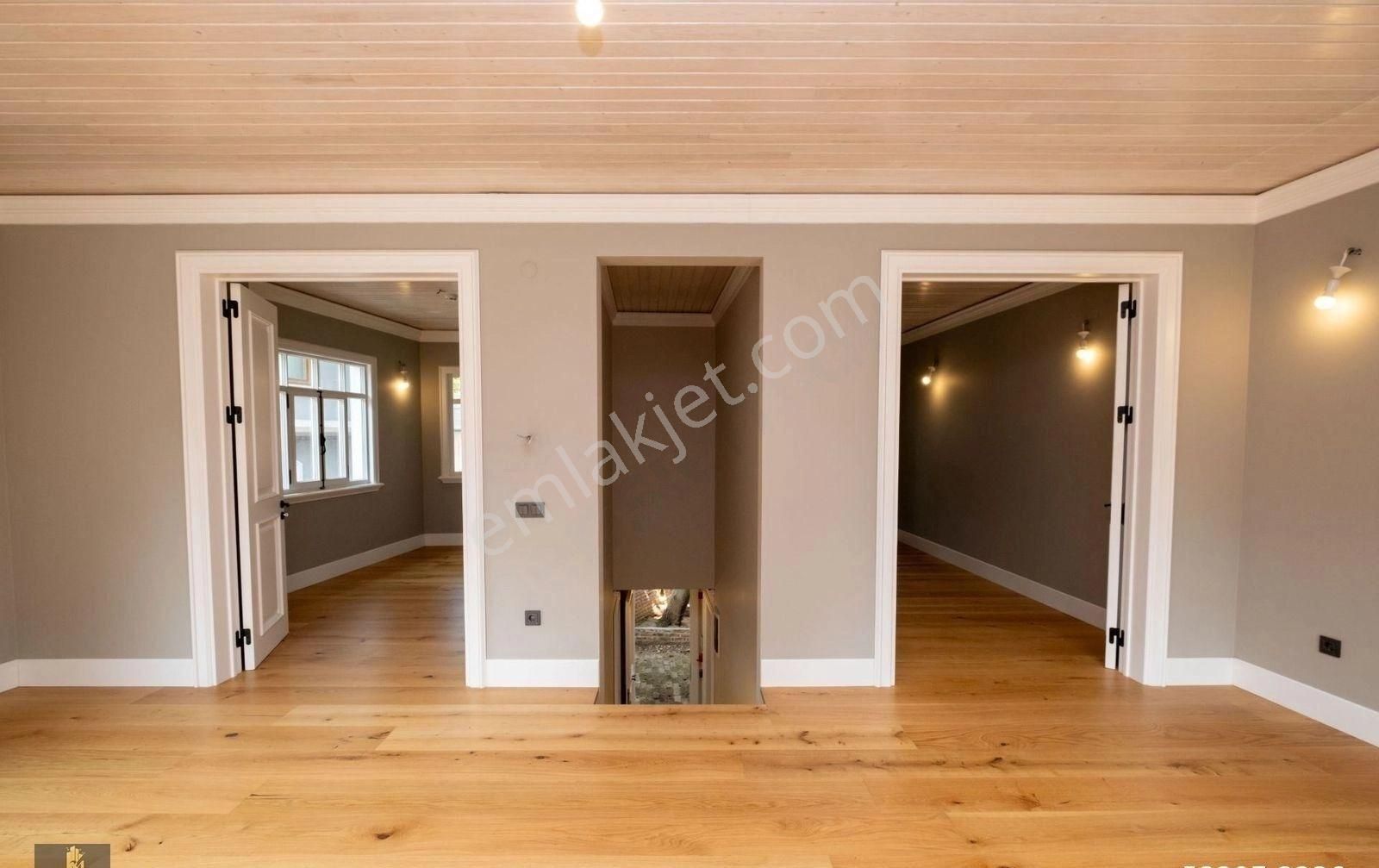 Yeniköy'de Cadde Üzeri Bahçeli Satılık Ofis - Görsel 7