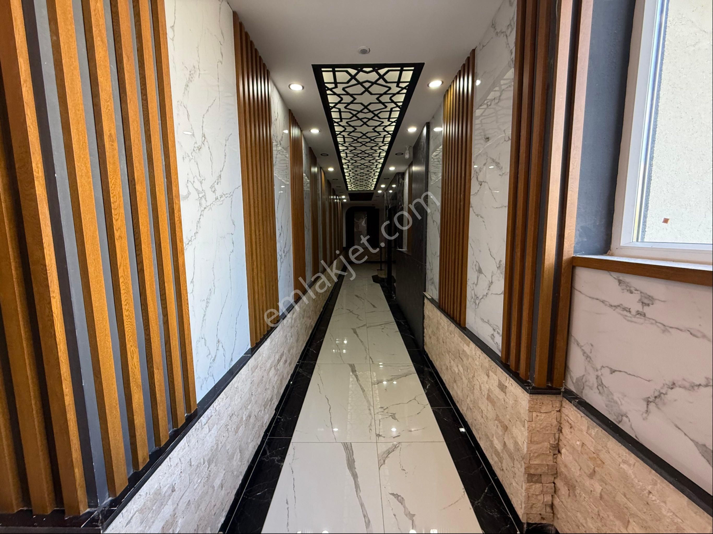 Ayvalık Altınovada 2+1 Sıfır Daire