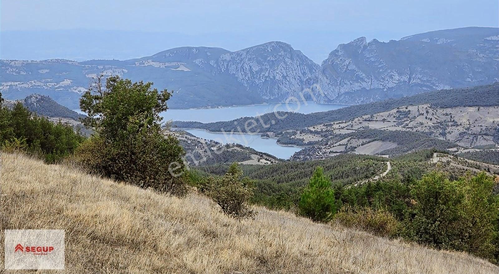 Alaçam Gümüşova'da Kanyon Manzaralı 1.606 M² Tek Tapu Tarla