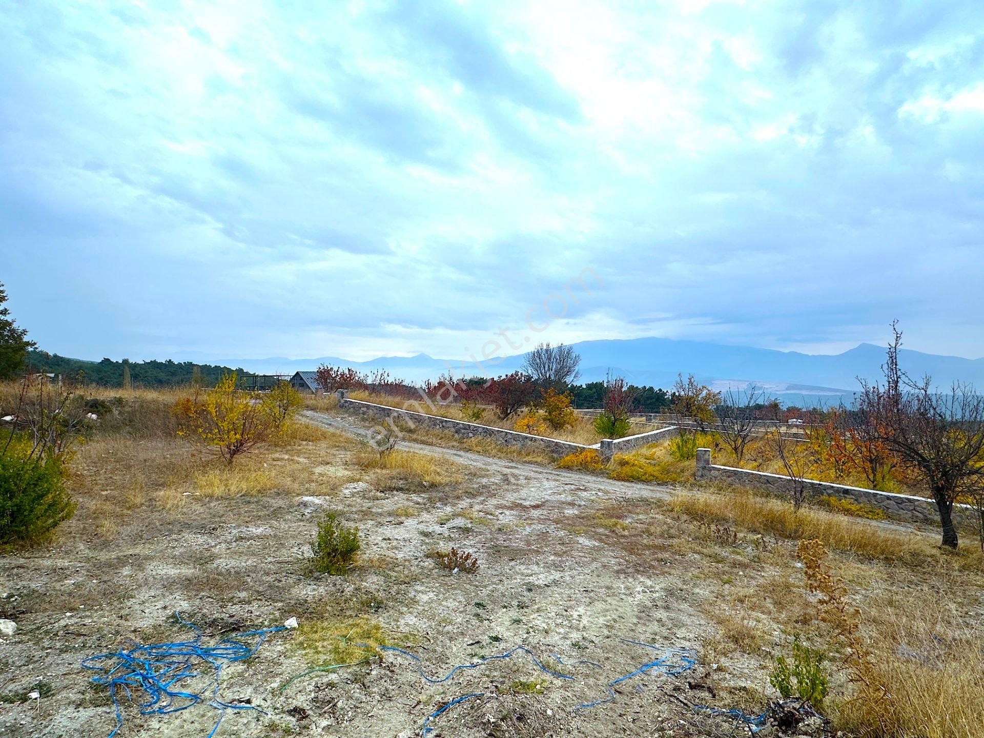 Yakaköy Özbek Mevkii Satılık Tapulu Merkezi Konumlu 300 M2 Arsa - Görsel 20