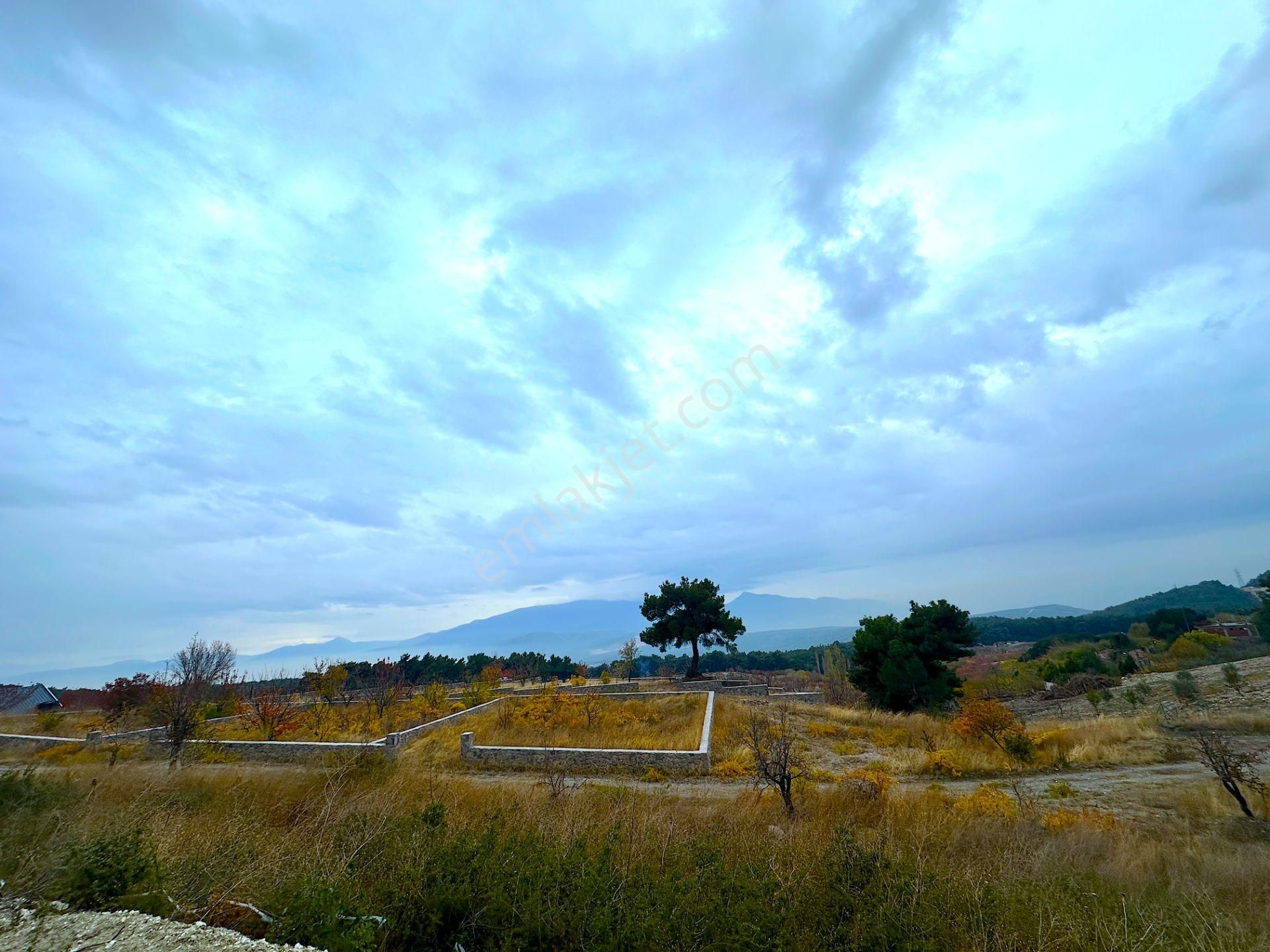 Yakaköy Özbek Mevkii Satılık Tapulu Merkezi Konumlu 300 M2 Arsa - Görsel 7