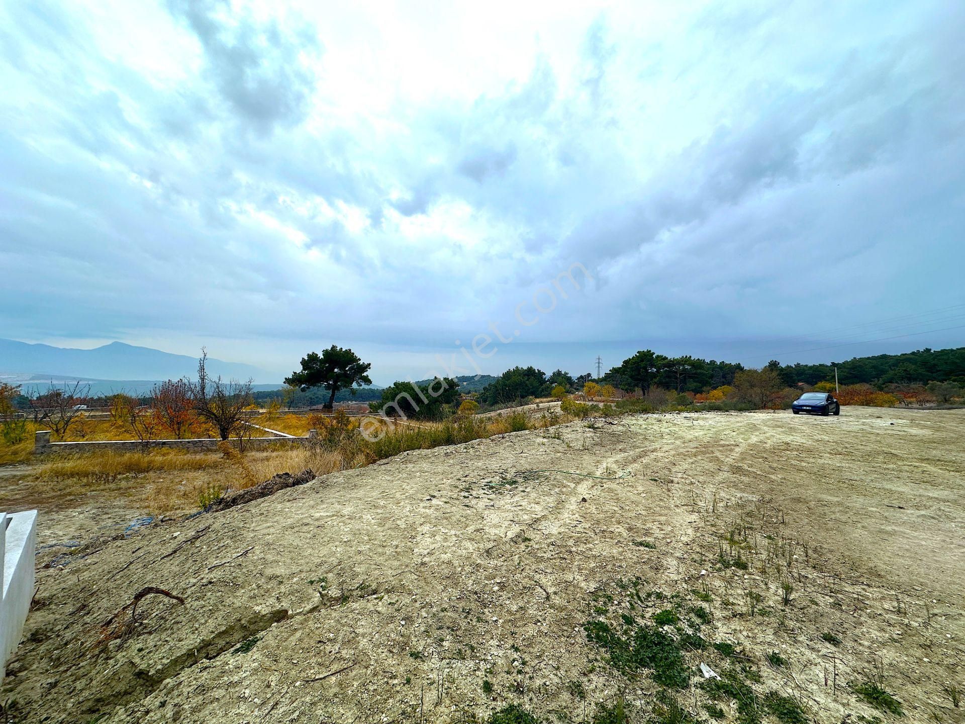 Yakaköy Özbek Mevkii Satılık Tapulu Merkezi Konumlu 300 M2 Arsa - Görsel 4
