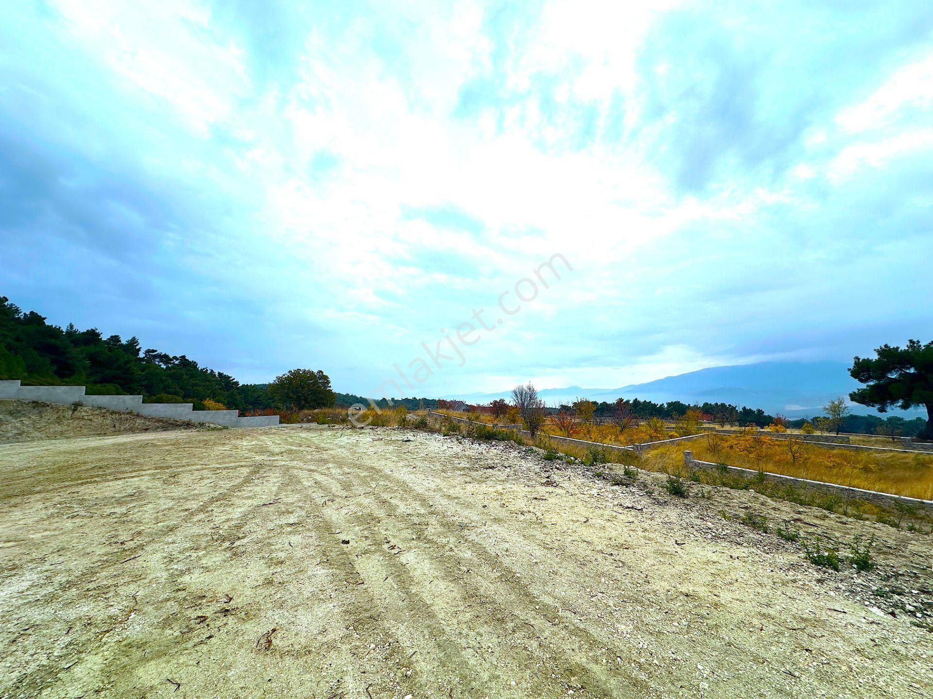 Yakaköy Özbek Mevkii Satılık Tapulu Merkezi Konumlu 300 M2 Arsa - Görsel 35