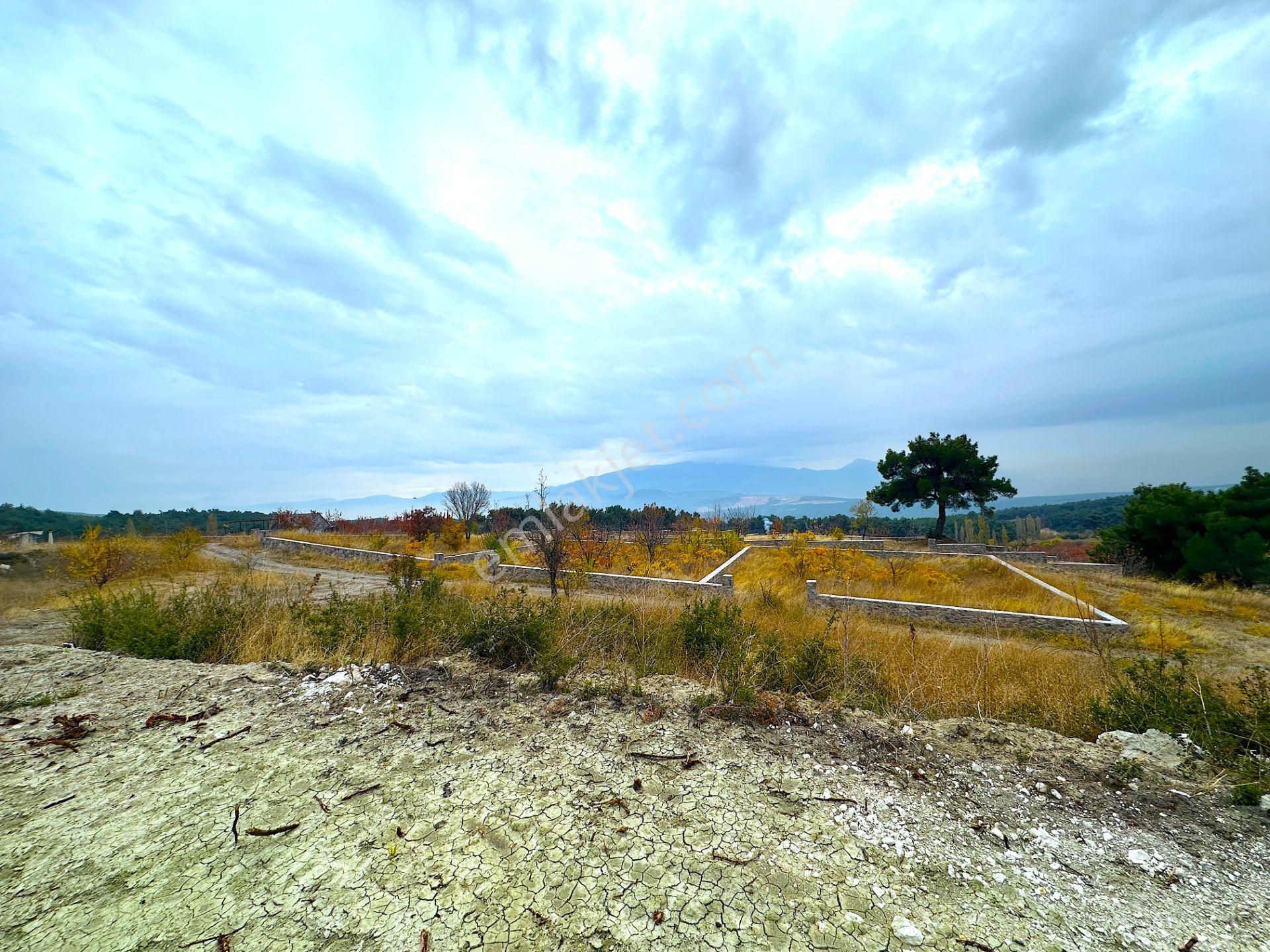 Yakaköy Özbek Mevkii Satılık Tapulu Merkezi Konumlu 300 M2 Arsa - Görsel 33