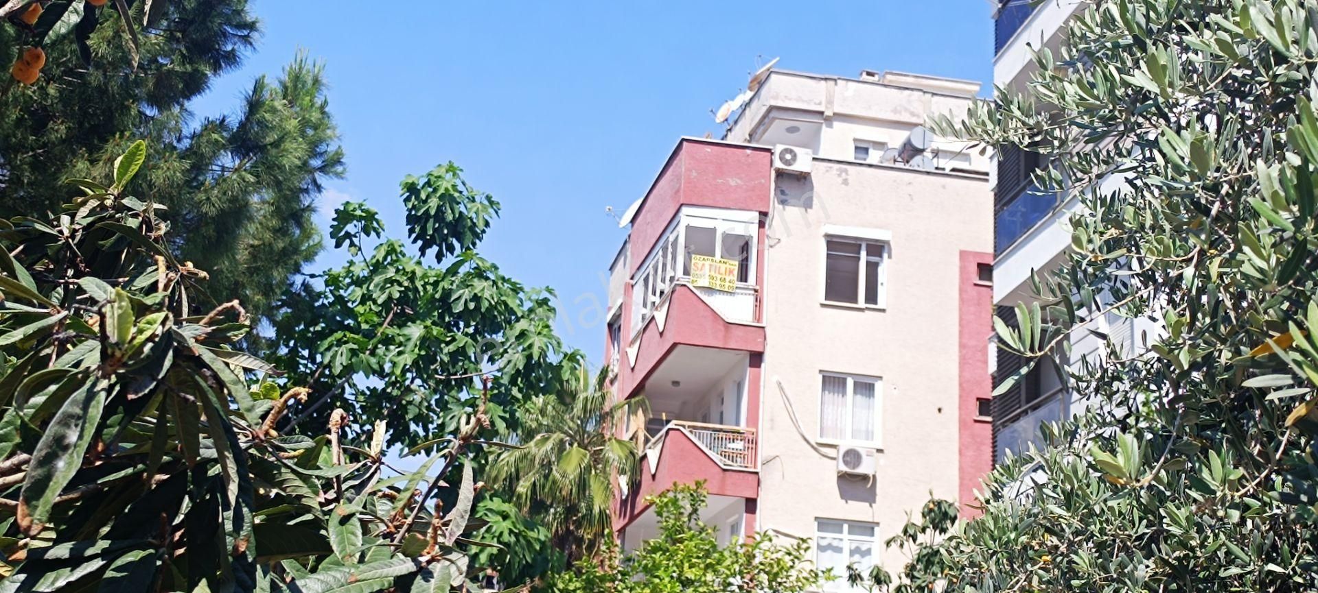 Bayındırda 3+1 Doğalgazlı,klimalı 130m2 Gdb Cephe 4,kat