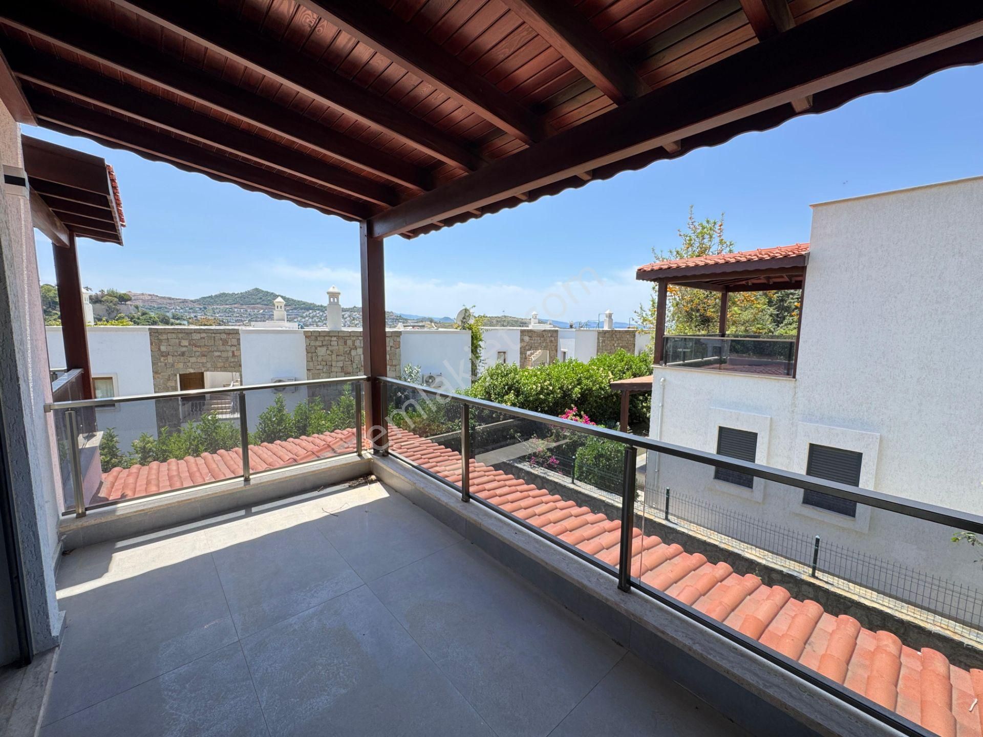 Bodrum Gümüşlük`te Denize Yürüme Mesafesin`de 3+1 Müstakil Villa - Görsel 11