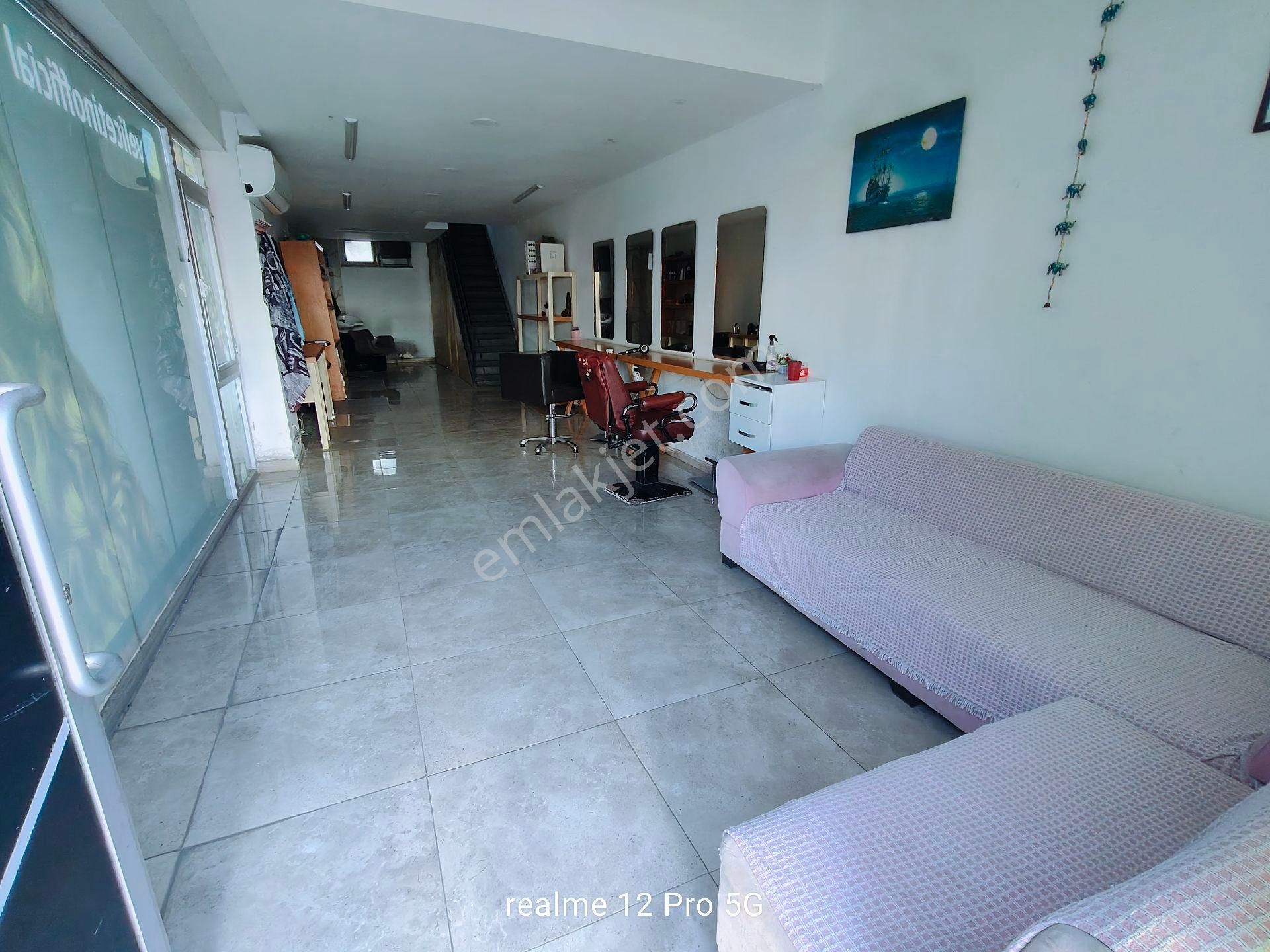 Satılık Uygun Fiyata Köşe Dükkan Kızılarık Mh De 110 M2 Asma Katlı Önü 50 M2