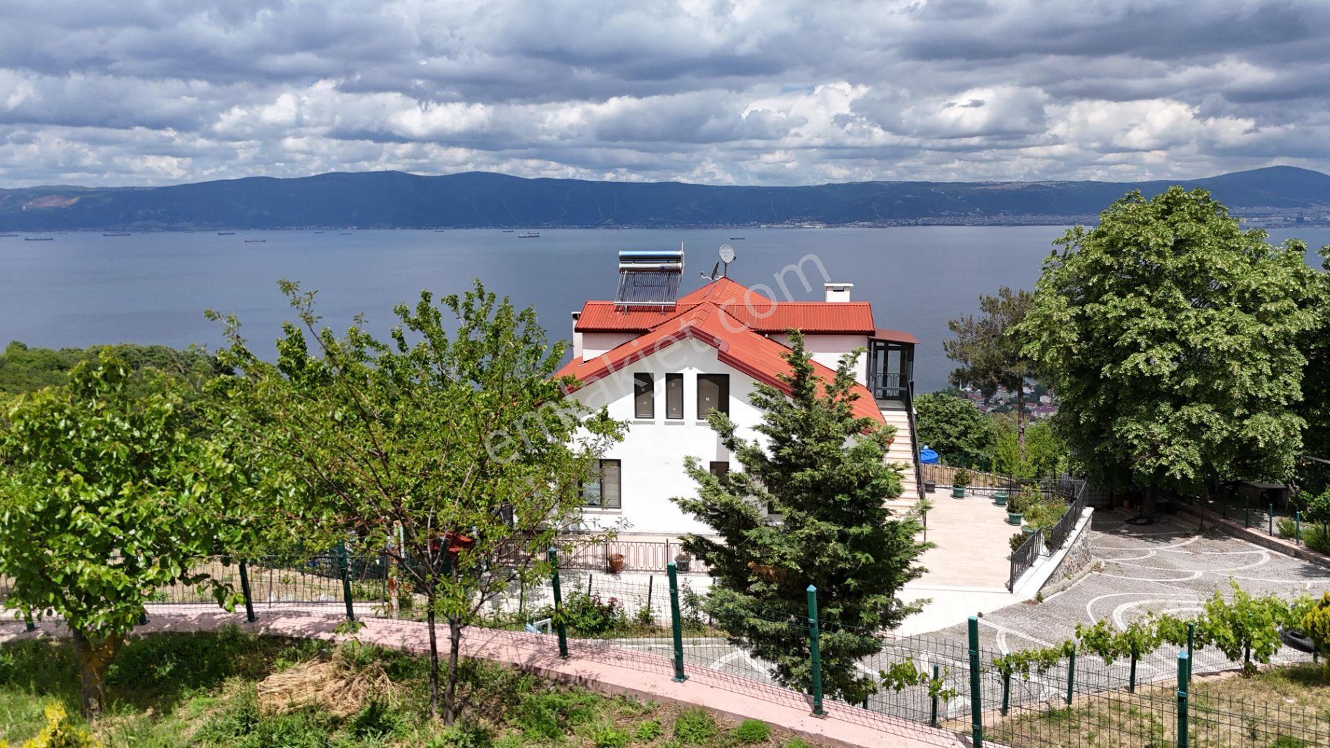 Karamürsel Ereğli Full Deniz Manzaralı Müstakil Villa - Görsel 34