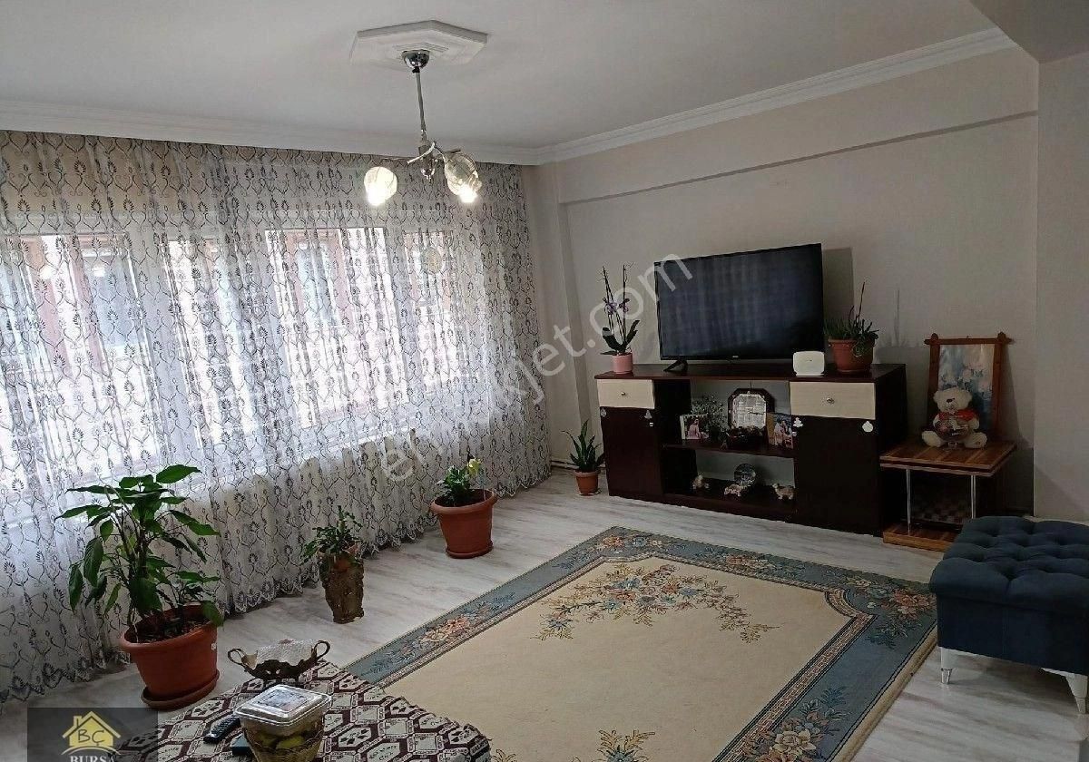 Bursa Yıldırım Yeşil Şiblede 110 M2 Kombili Daire