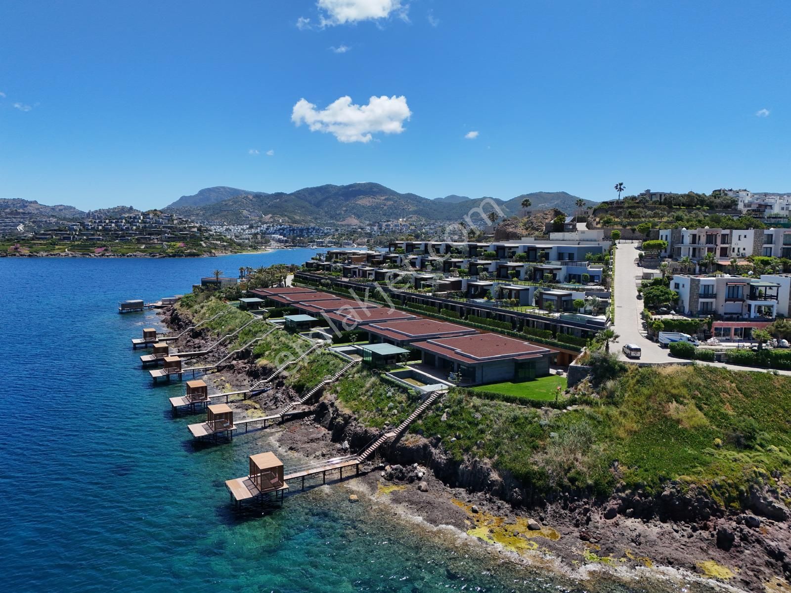 Bodrum Yalıkavak'ta Denize Sıfır Lüks Konsept 3+1 Villa - Görsel 7