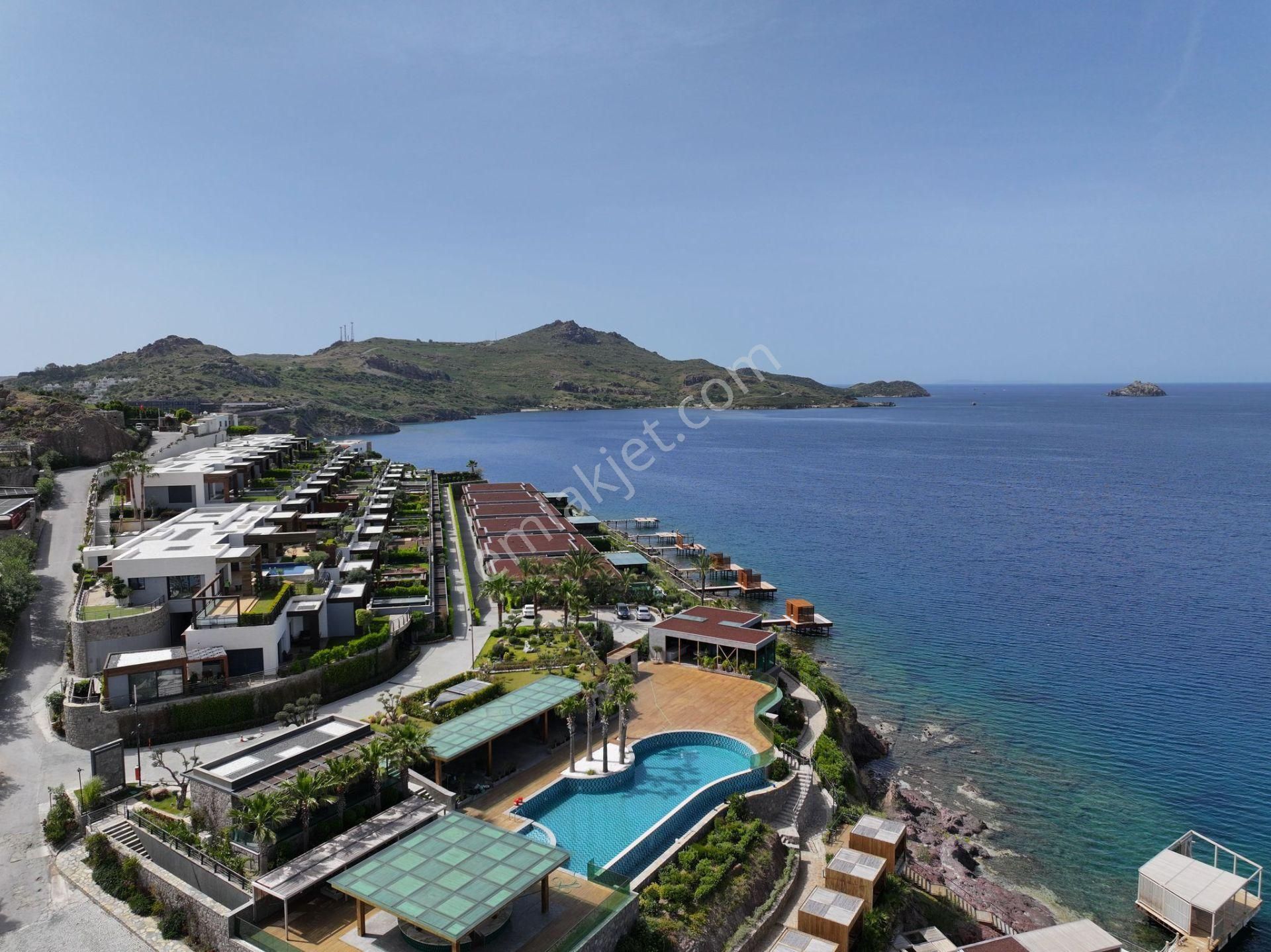 Bodrum Yalıkavak'ta Denize Sıfır Lüks Konsept 3+1 Villa - Görsel 5