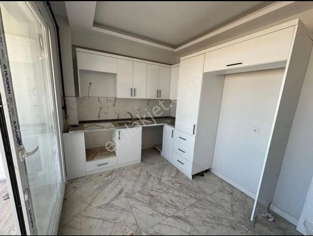 Zara Gayrimenkul'den Üç Kuyularda 2+1 Sıfır Lüks Daire