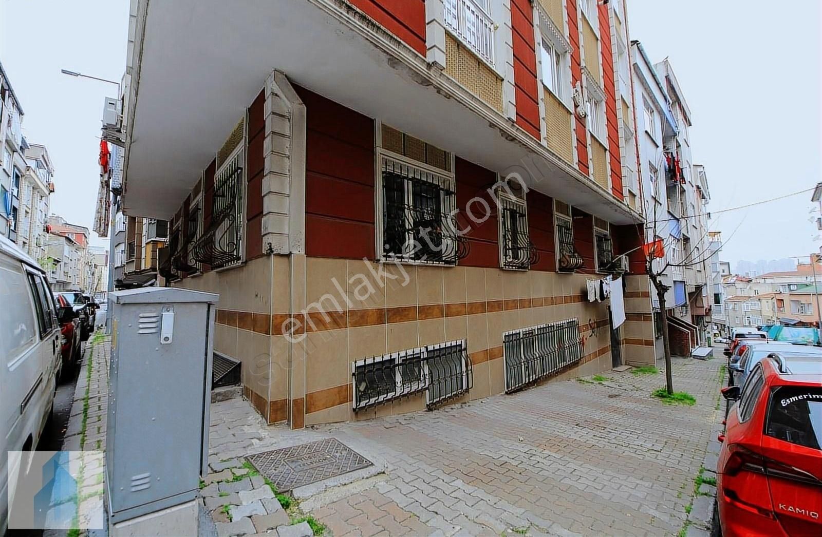 Bağcılar Sancaktepe De Satılık 2+1,60 M2, Yüksek Giriş Daire
