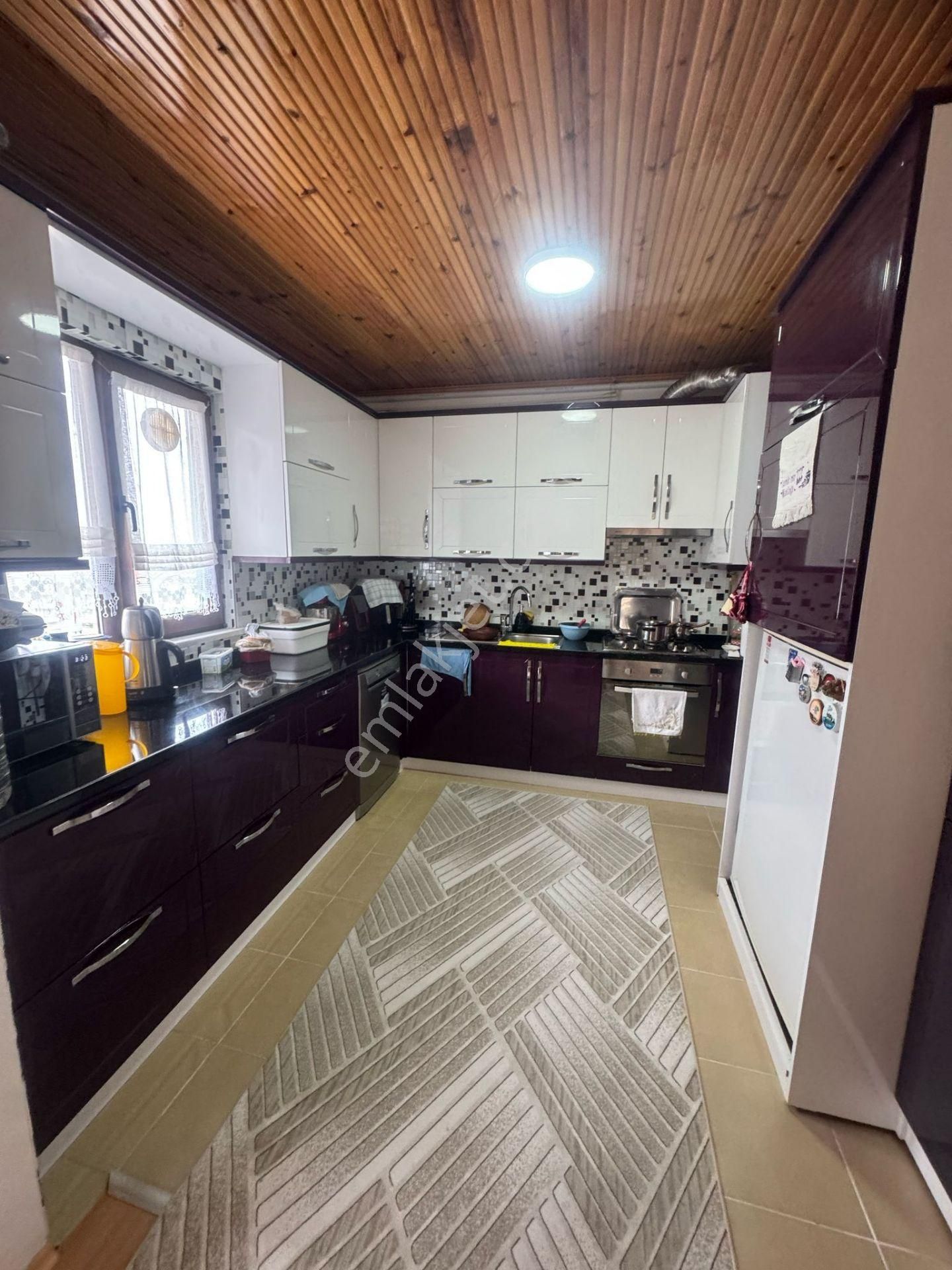 İnanç Emlaktan Gedikkaya Mahallesinde 2+1 Eşyalı Kiralık Daire