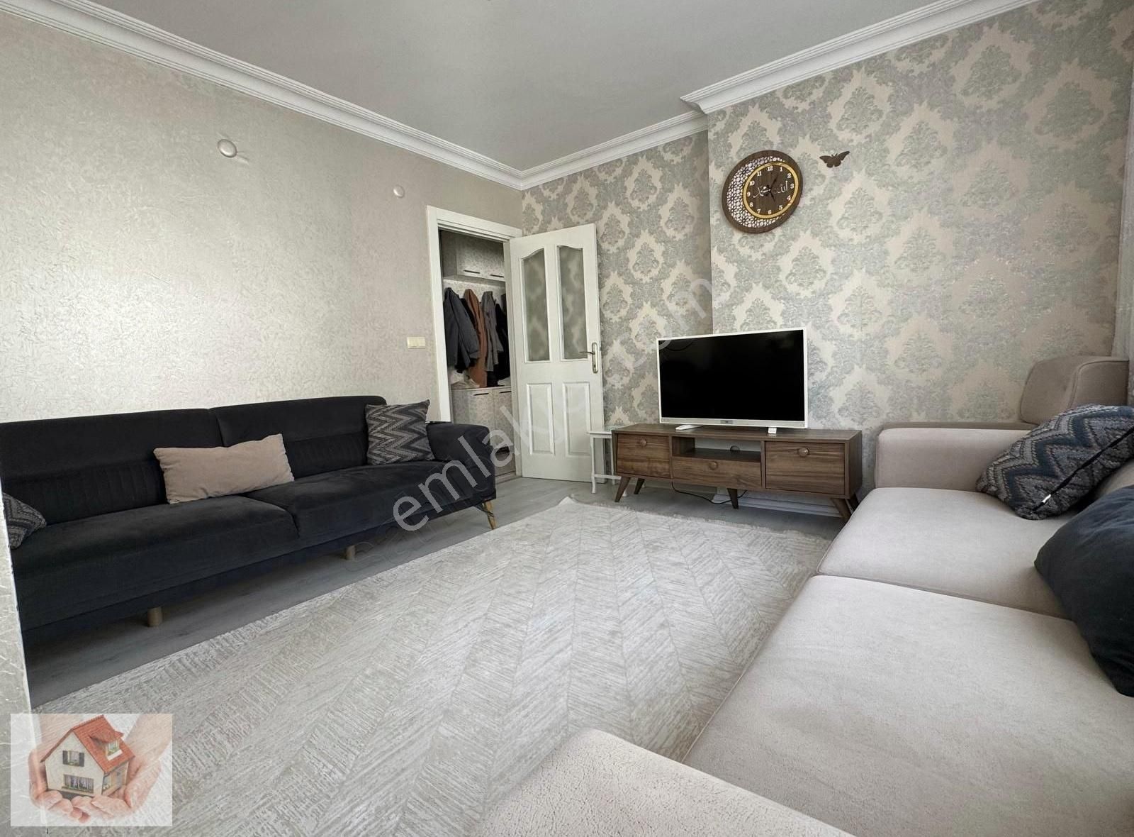 Doğuştan Armağanevlerde Satılık Daire 85 M & 2+1