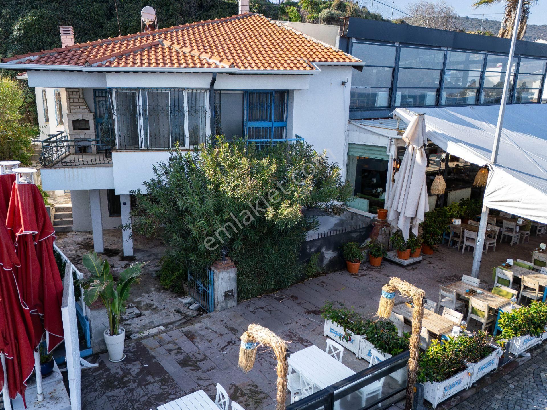 Urla İskelede Denize Sıfır 307 M2 Arsa İçinde Konut Veya Ticari - Görsel 16