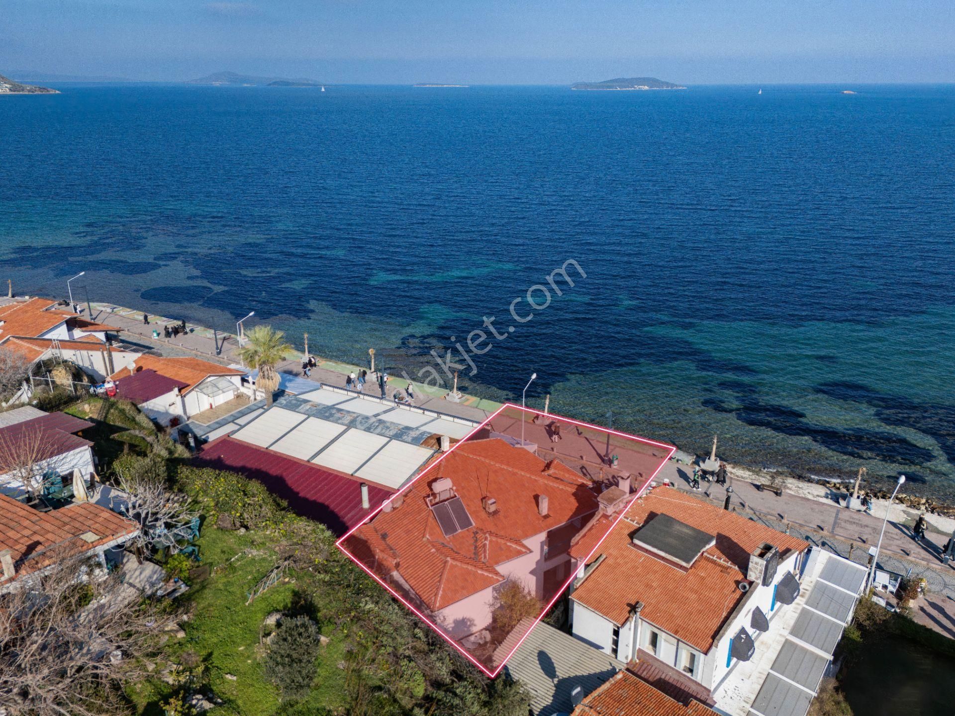 Urla İskelede Denize Sıfır 307 M2 Arsa İçinde Konut Veya Ticari - Görsel 24