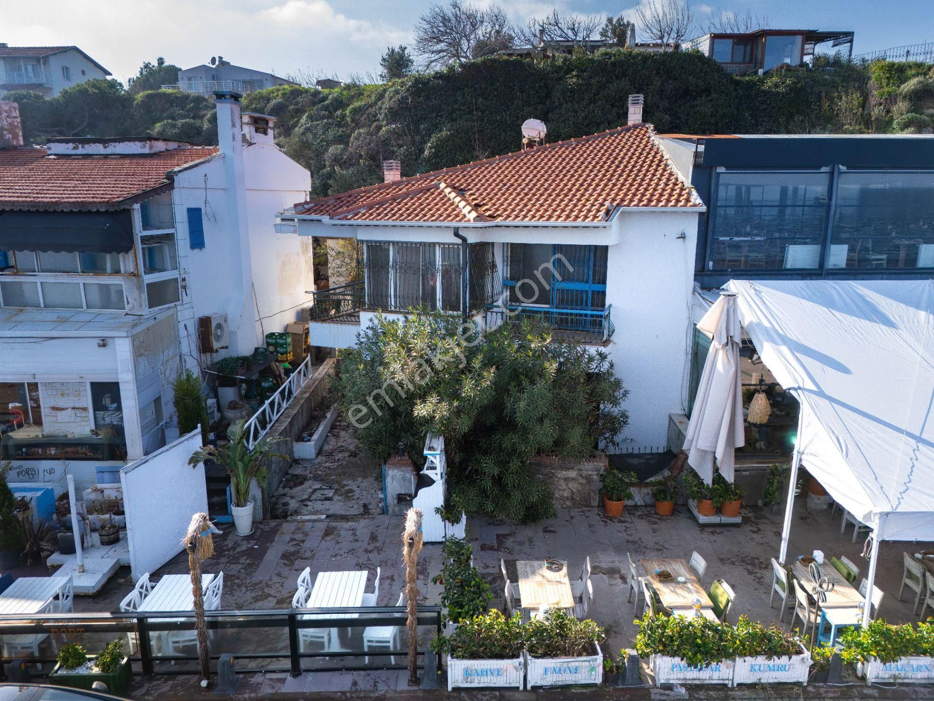 Urla İskelede Denize Sıfır 307 M2 Arsa İçinde Konut Veya Ticari - Görsel 15