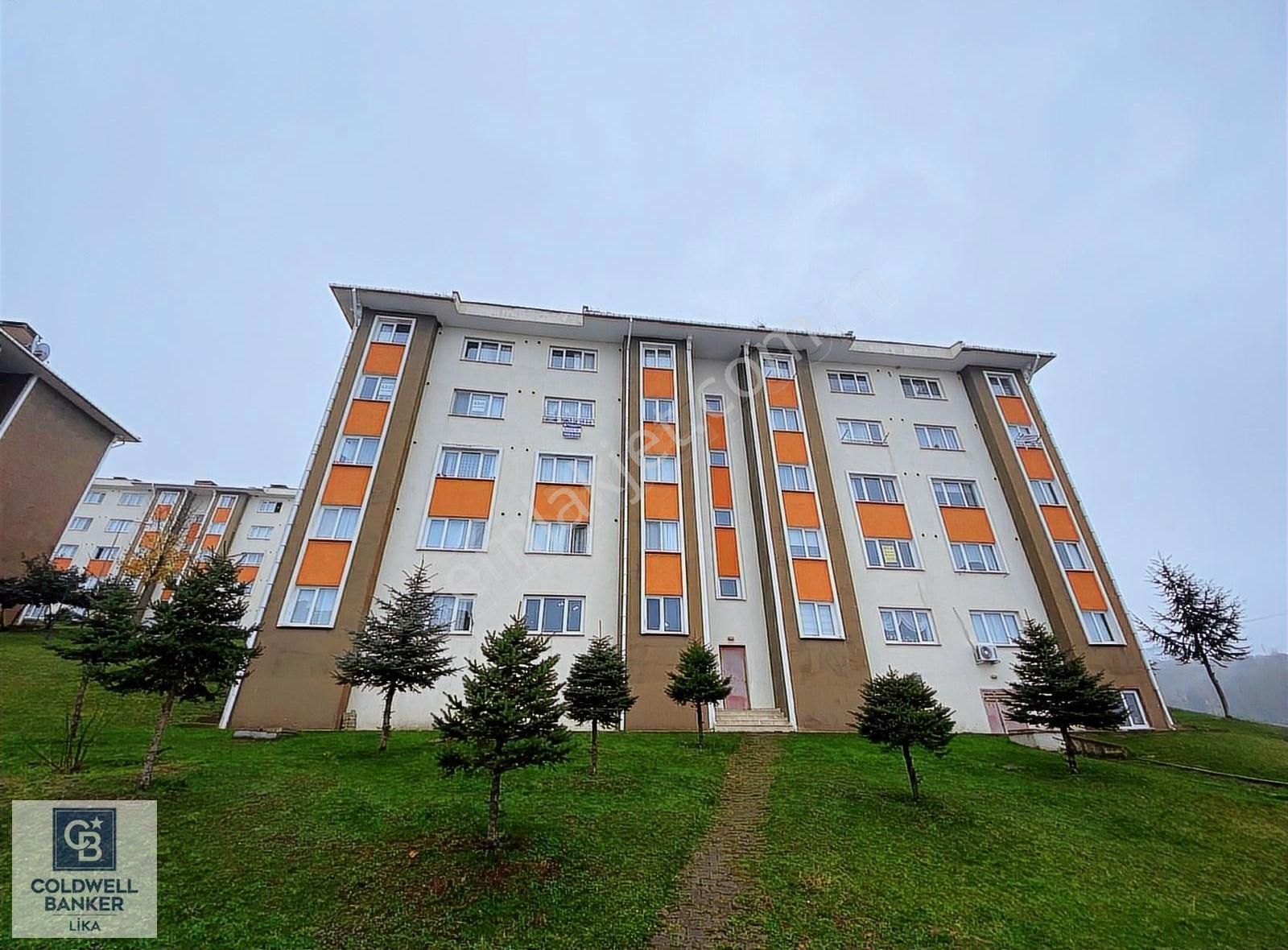 Akçaabat Yıldızlı Toki'de Satılık 1+1 Daire