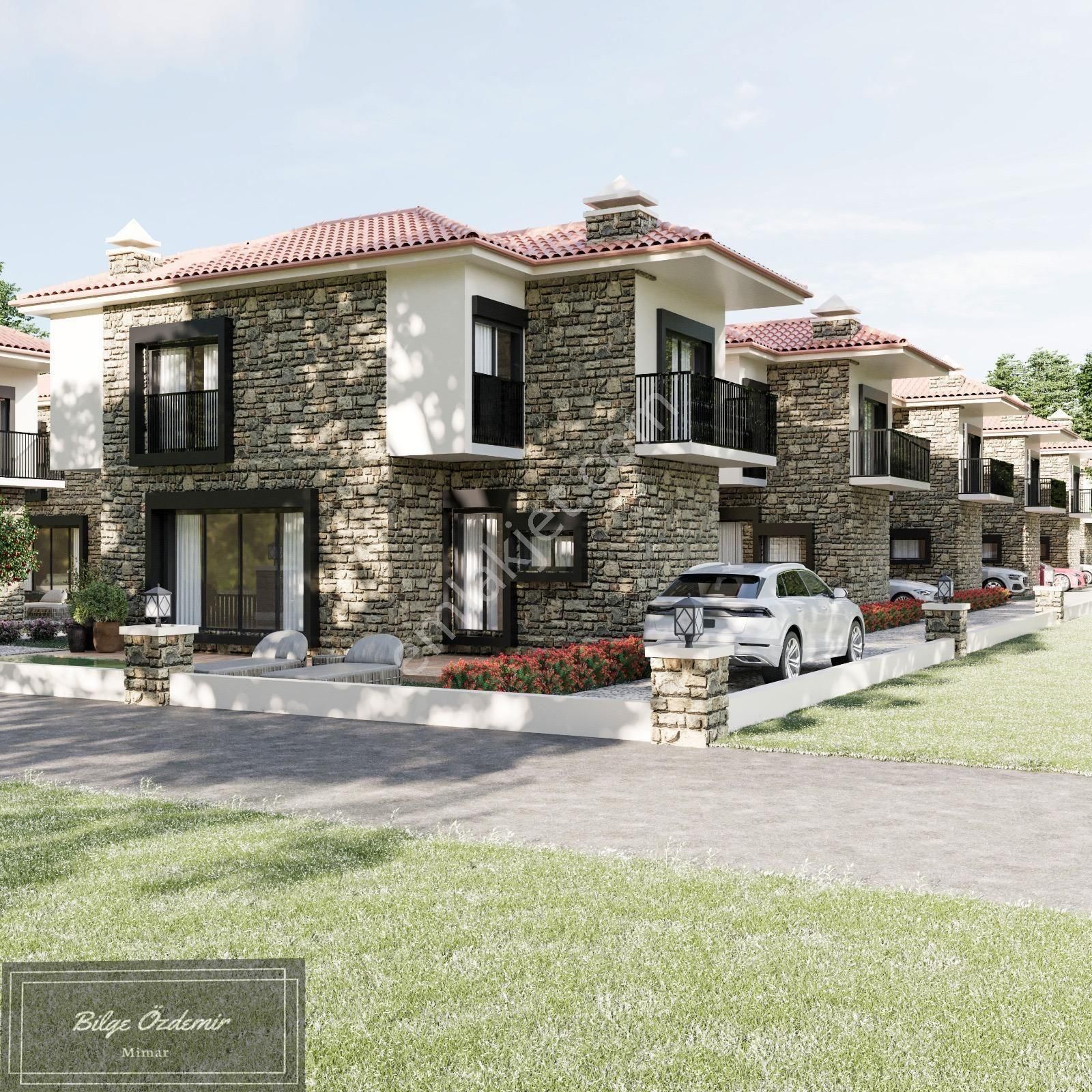 Kuşadası Davutlar’da Müstakil Özel Havuzlu 3+1 Taş Villa