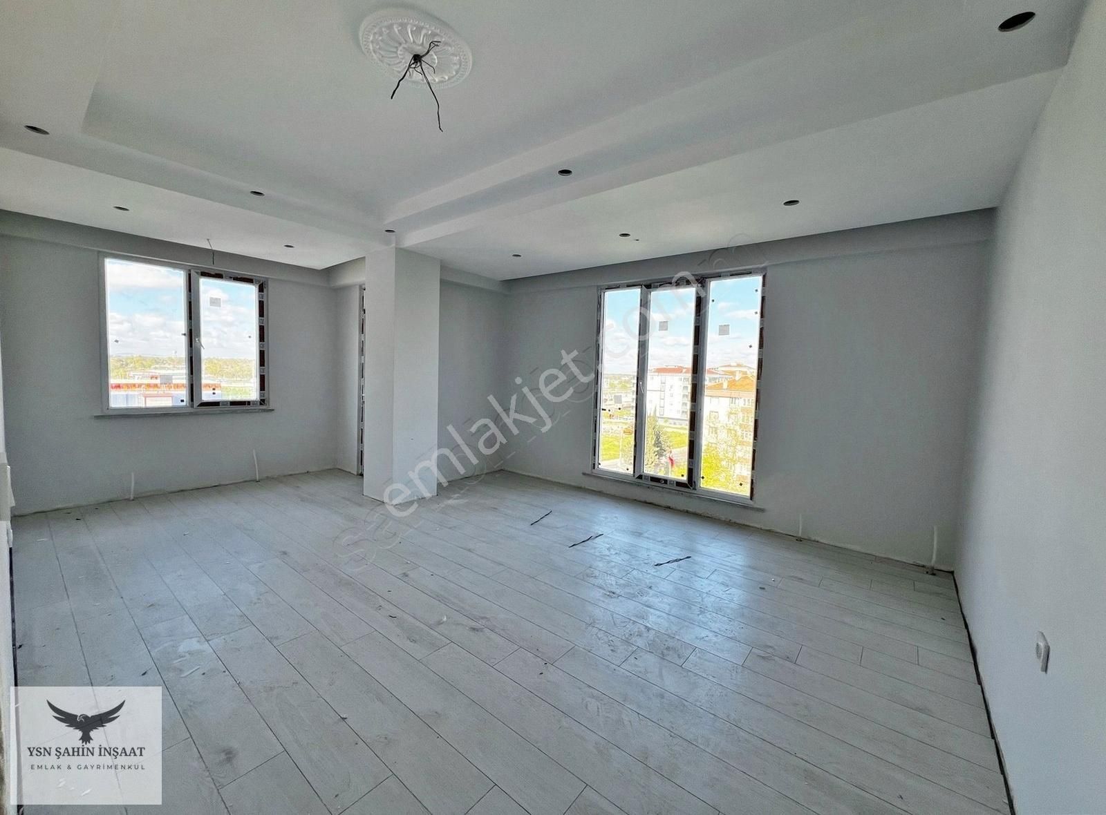 Ysn'den İstasyonda 3+1 Ebeveyn Banyolu 3 Balkonlu Satılık Daire