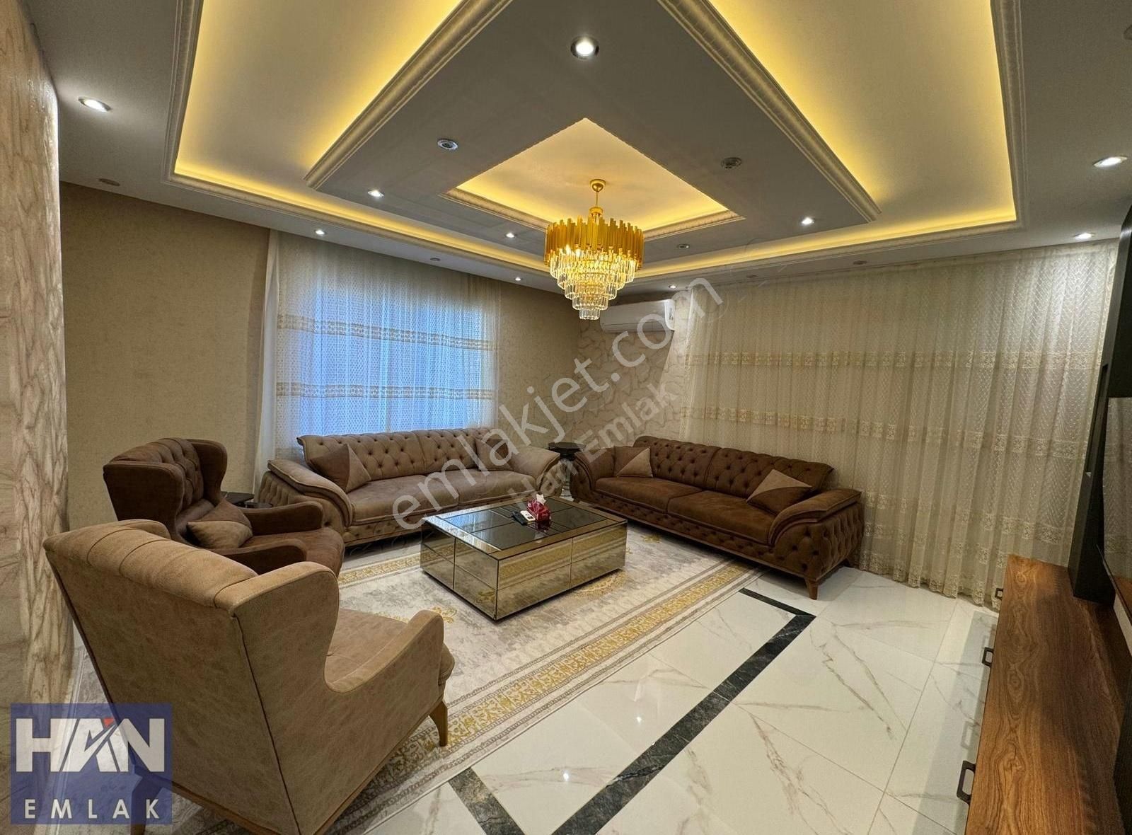 Han Emlak'tan Menderes Mah'de Site İçi Full Yapılı Satılık 4+1