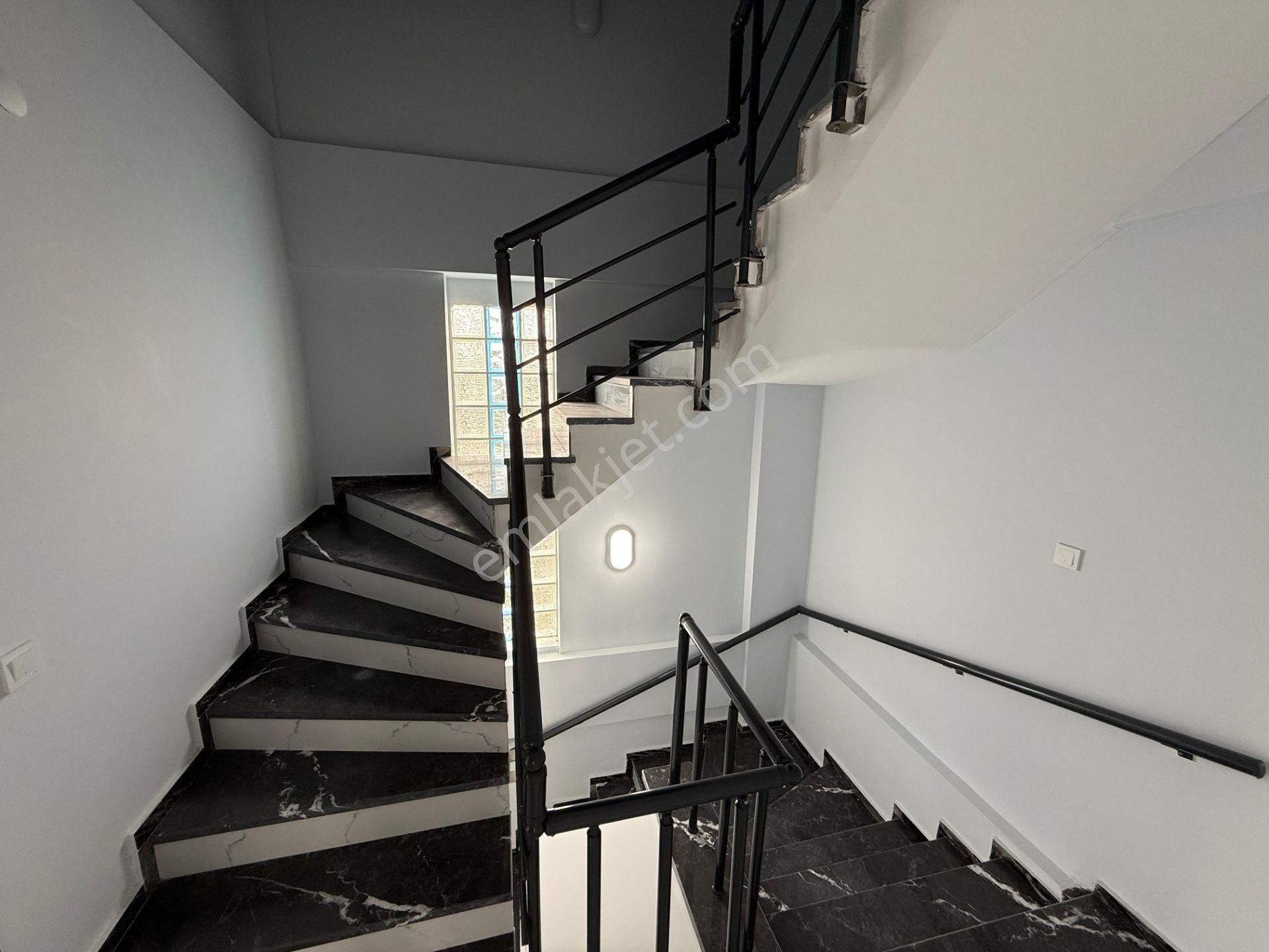 İzmir Dikili Salihleraltın'da Satılık Müstakil Sıfır 6+1 Villa - Görsel 26