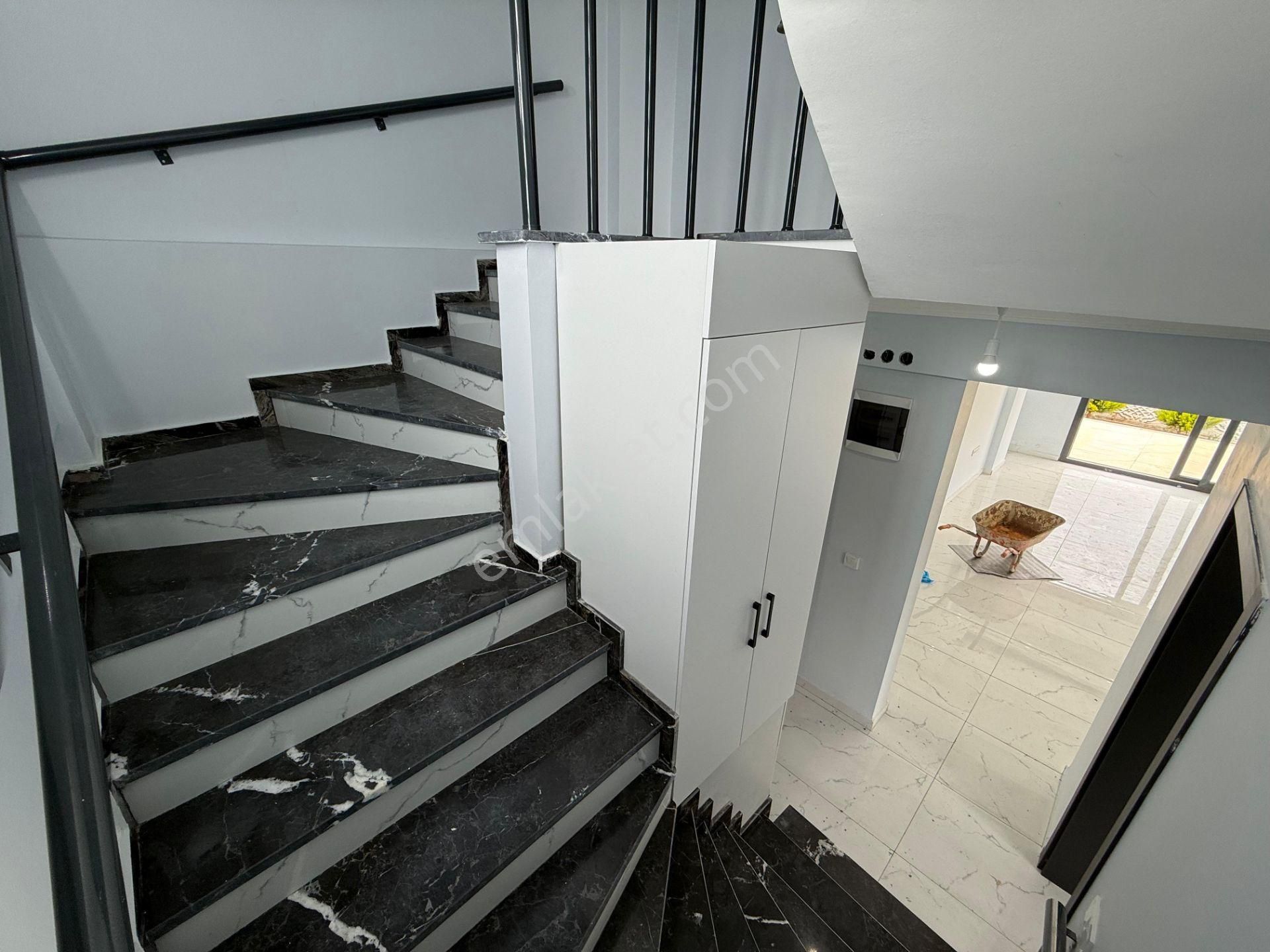 İzmir Dikili Salihleraltın'da Satılık Müstakil Sıfır 6+1 Villa - Görsel 35