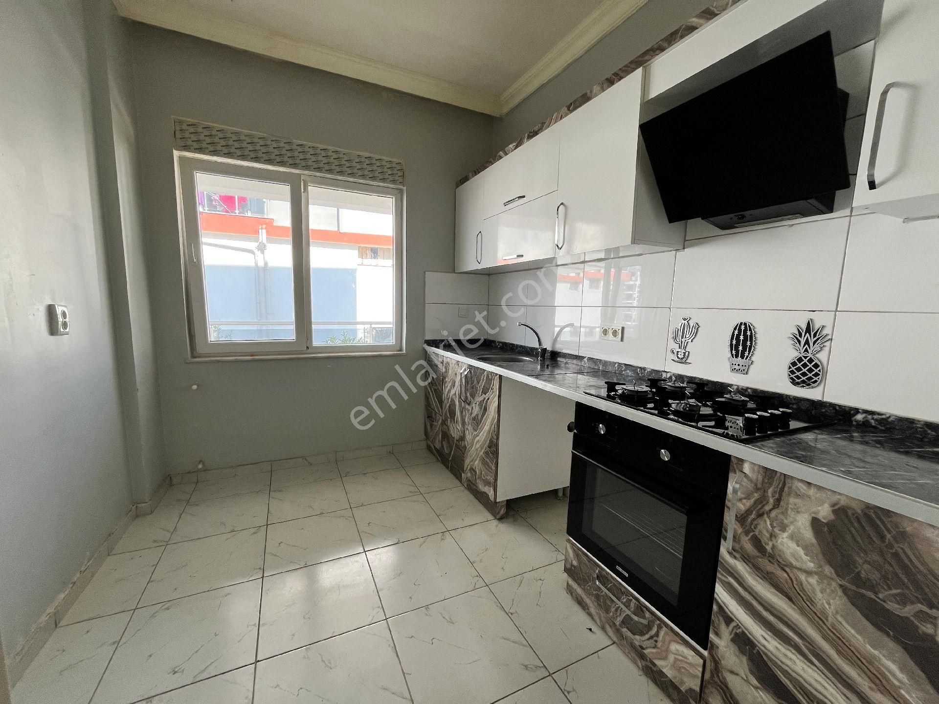 Göçerler'de Kiralık Havuzlu Site İçi Yüksek Giriş 2+1 Daire