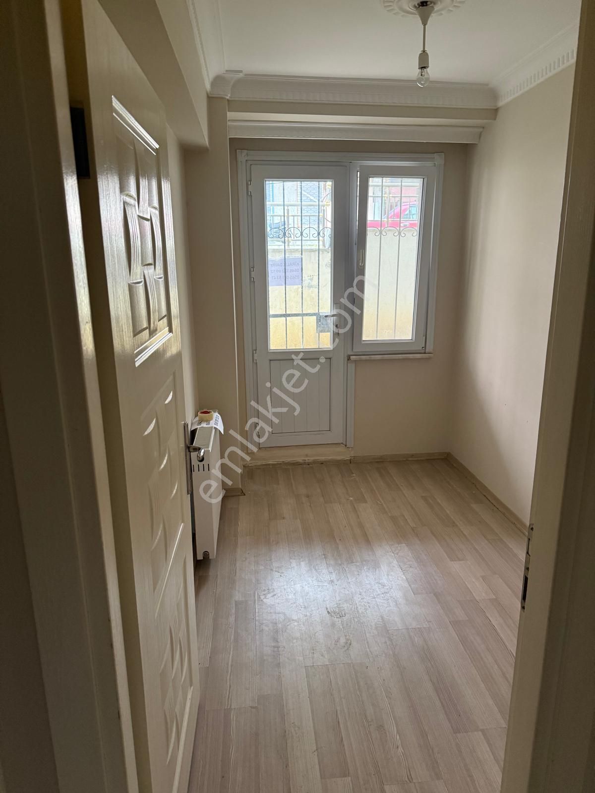 Mustafa Kemal Paşa Mahallesinde Kiralık 2+1 Bahçe Katı Daire
