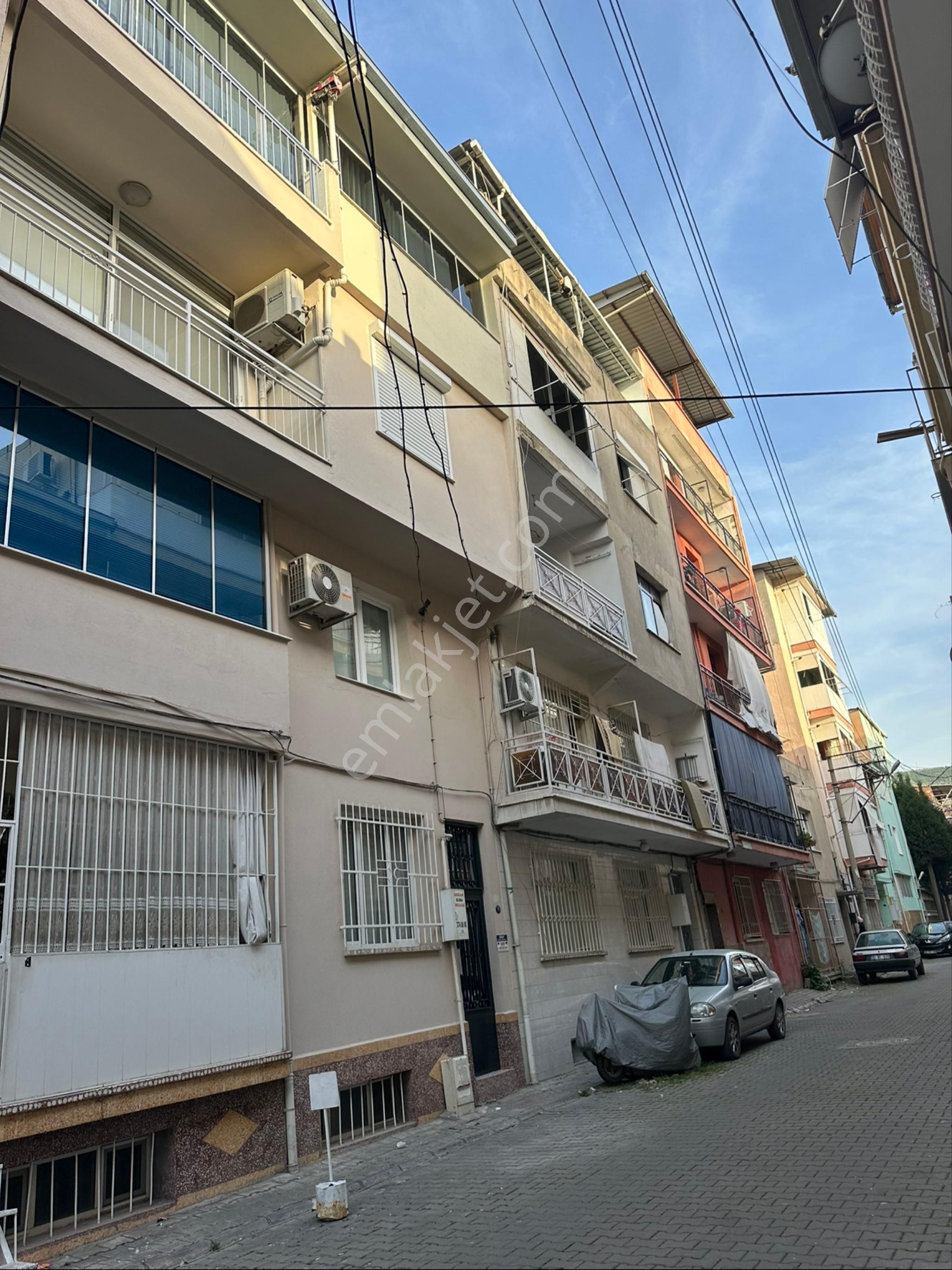 Koşukavak Mah.’de 5 Katlı Kat Mülküyetli Daireleri Olan Satılık Bina