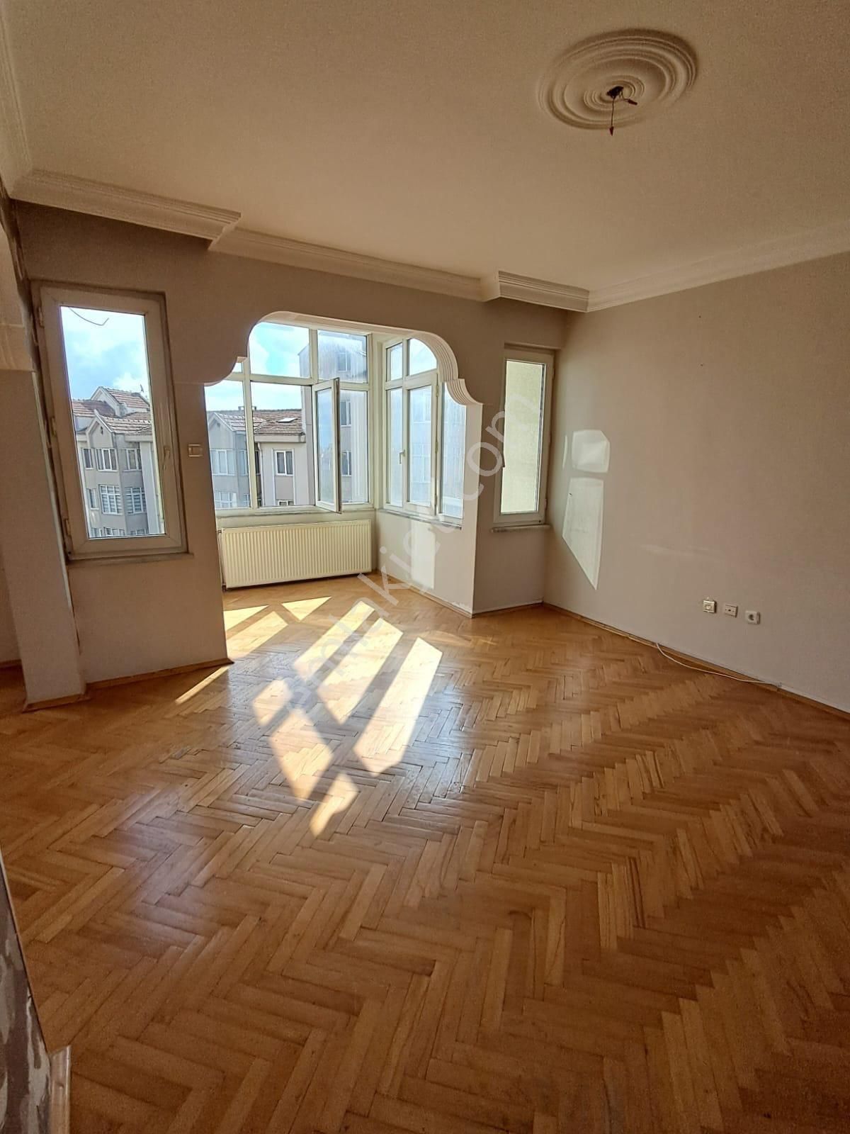 Esenkent Merkezde 3+1