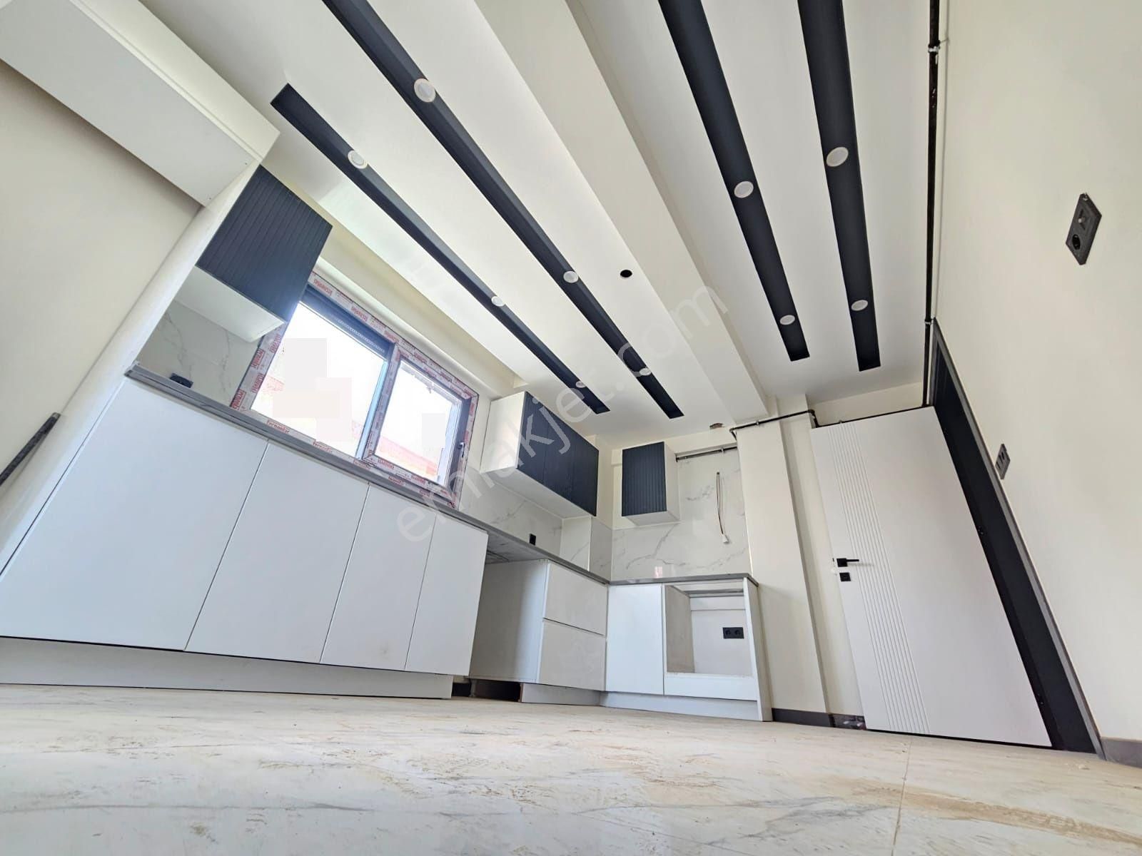 Denizli Gümüşçay'da 2+1 120 M2 Lüks İşçilikte Ebeveyn Banyolu Fırsat Satılık Daireler