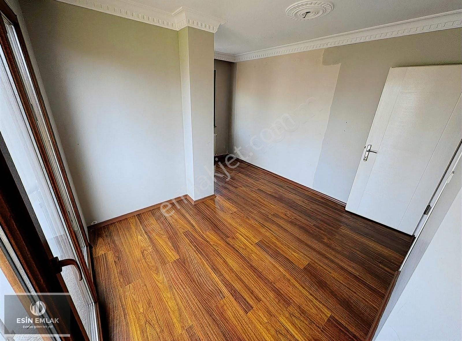 Atalar Mah Ferah Balkonlu Arakat Temiz 2+1 Kiralık Daire
